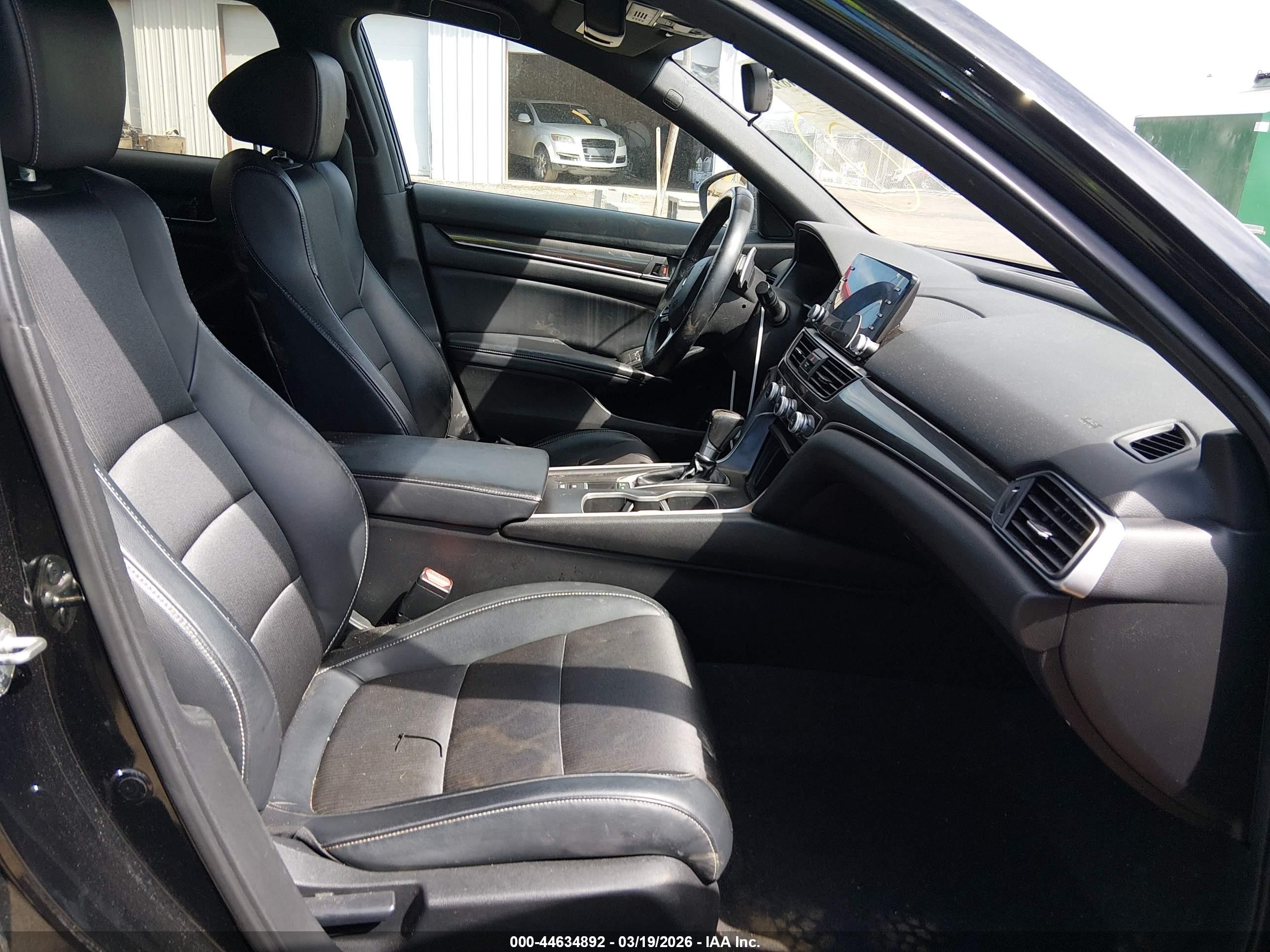 2018 Honda Accord Sport Black vin: 1HGCV1F39JA230932