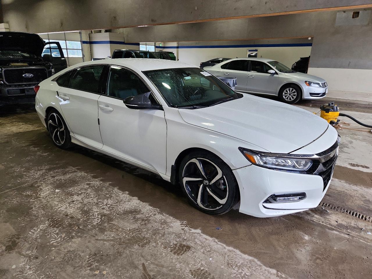 2020 Honda Accord Sport White vin: 1HGCV1F39LA004201