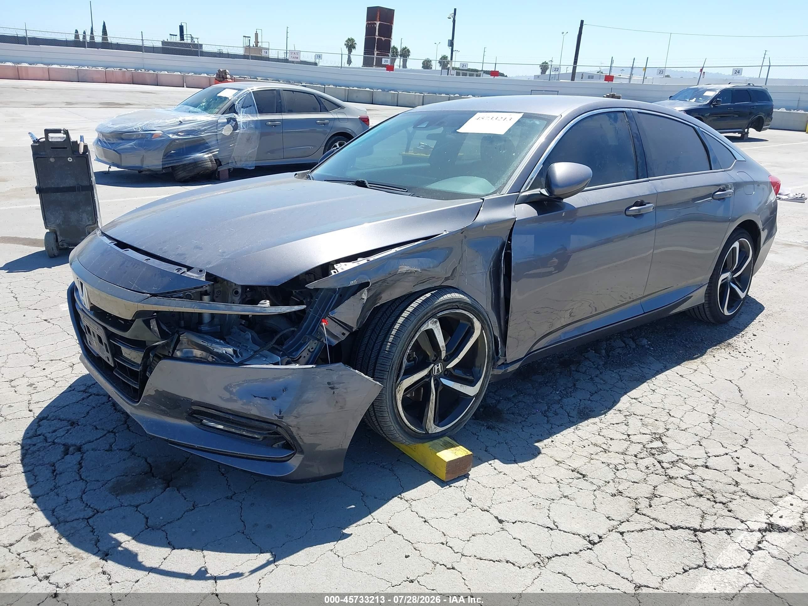 2018 Honda Accord Sport Gray vin: 1HGCV1F3XJA262983