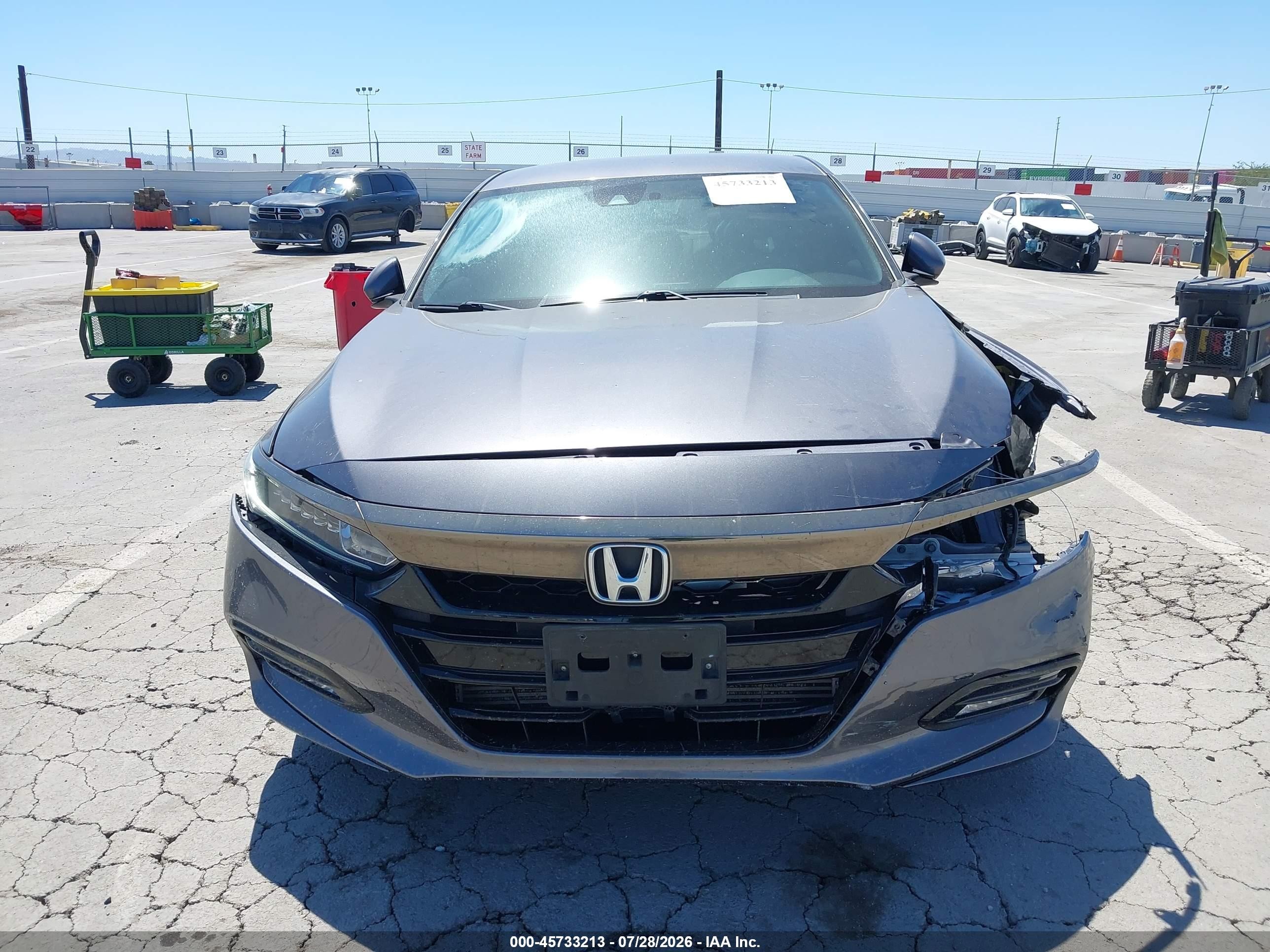2018 Honda Accord Sport Gray vin: 1HGCV1F3XJA262983