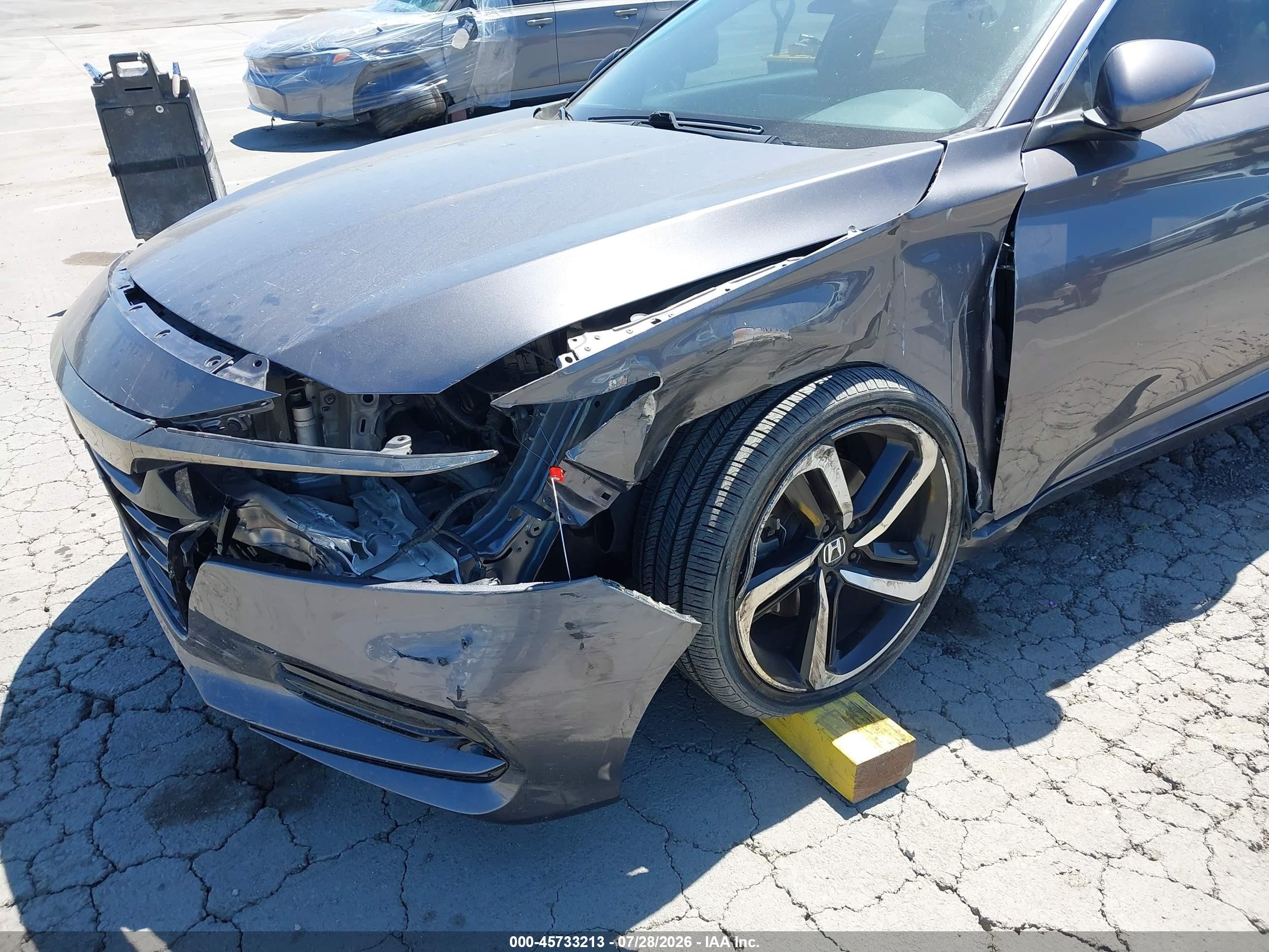 2018 Honda Accord Sport Gray vin: 1HGCV1F3XJA262983