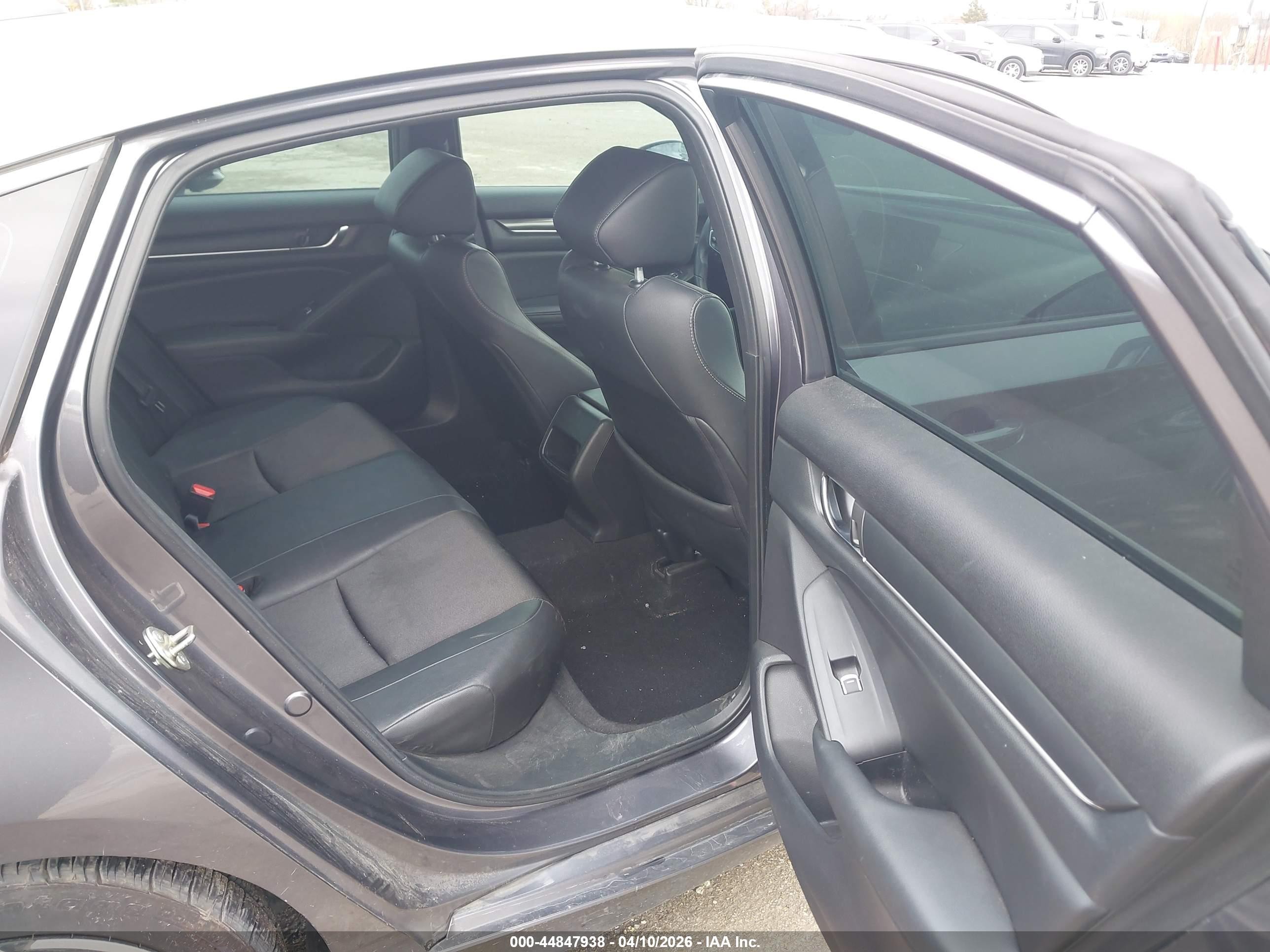 2019 Honda Accord Sport Gray vin: 1HGCV1F3XKA043488