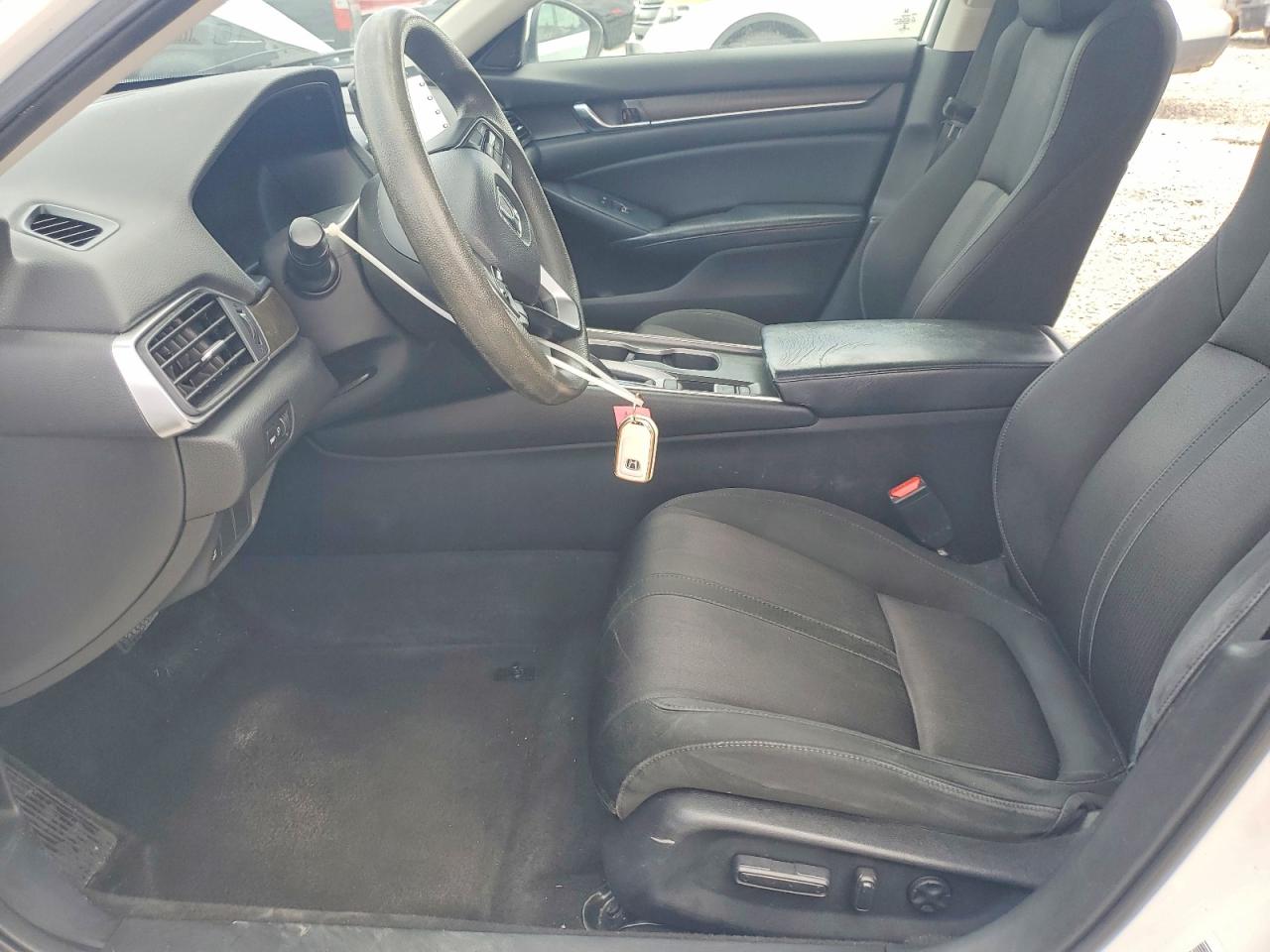 2018 Honda Accord Ex White vin: 1HGCV1F41JA042284