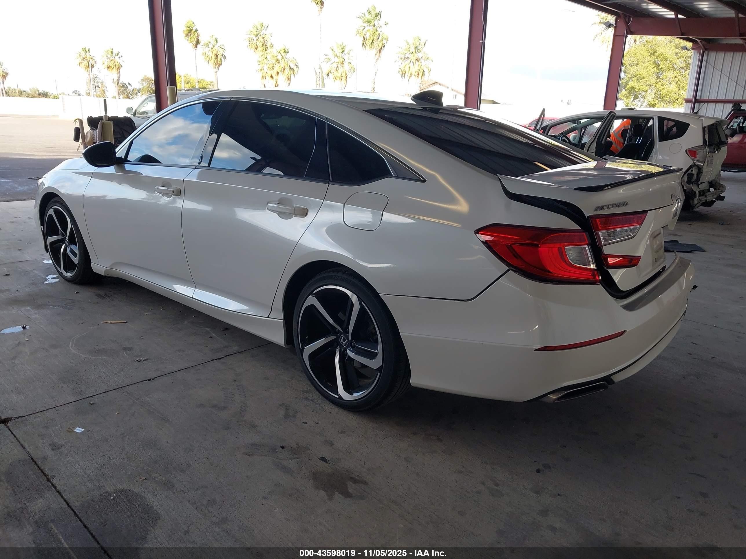 2022 Honda Accord Sport Special Edition White vin: 1HGCV1F44NA001301