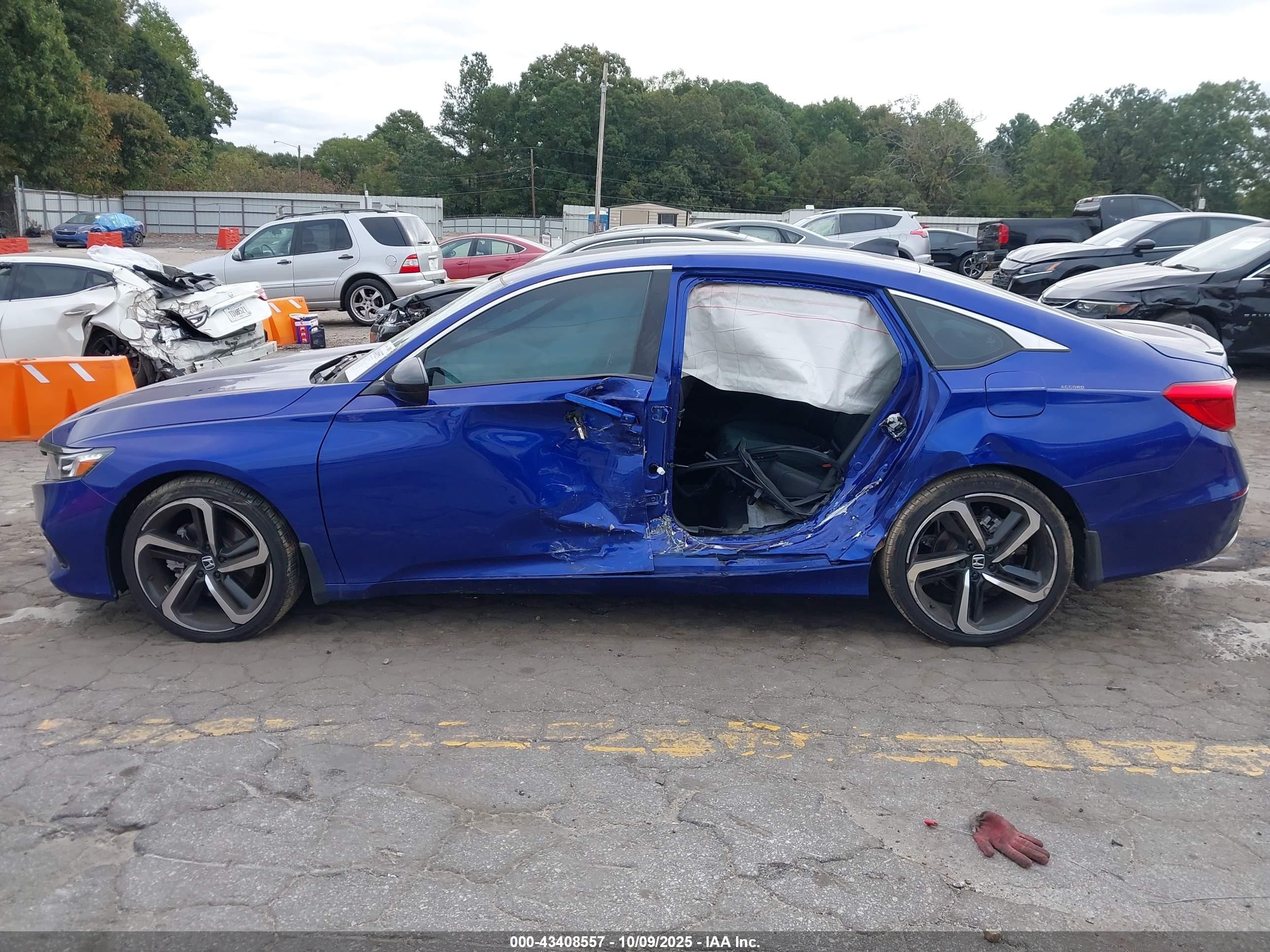 2022 Honda Accord Sport Special Edition Blue vin: 1HGCV1F49NA029112