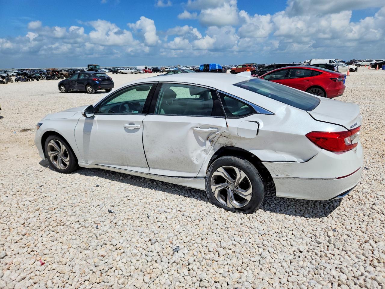 2019 Honda Accord Exl White vin: 1HGCV1F51KA015810