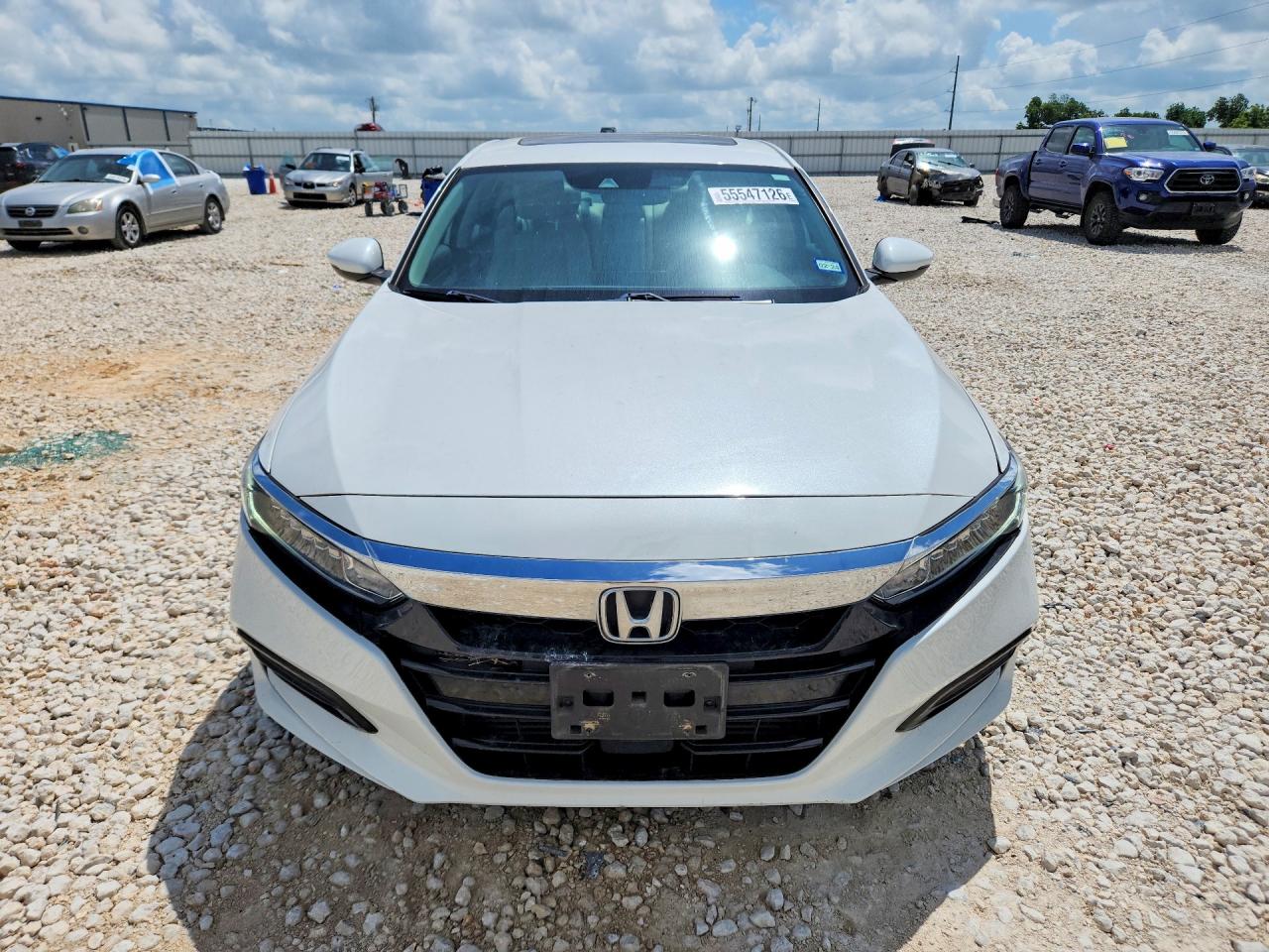2019 Honda Accord Exl White vin: 1HGCV1F51KA015810