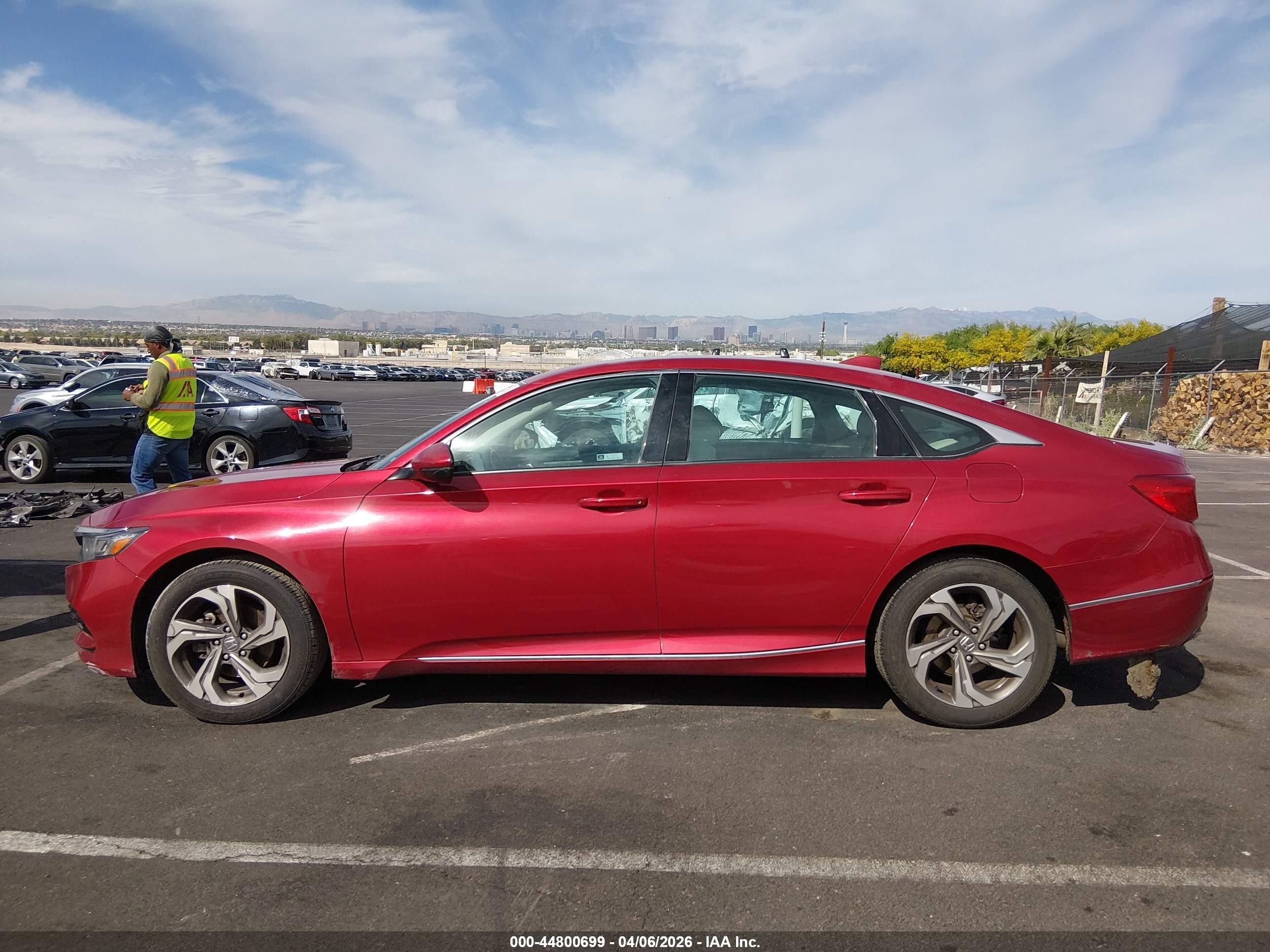 2018 Honda Accord Ex-l Красный vin: 1HGCV1F52JA106132