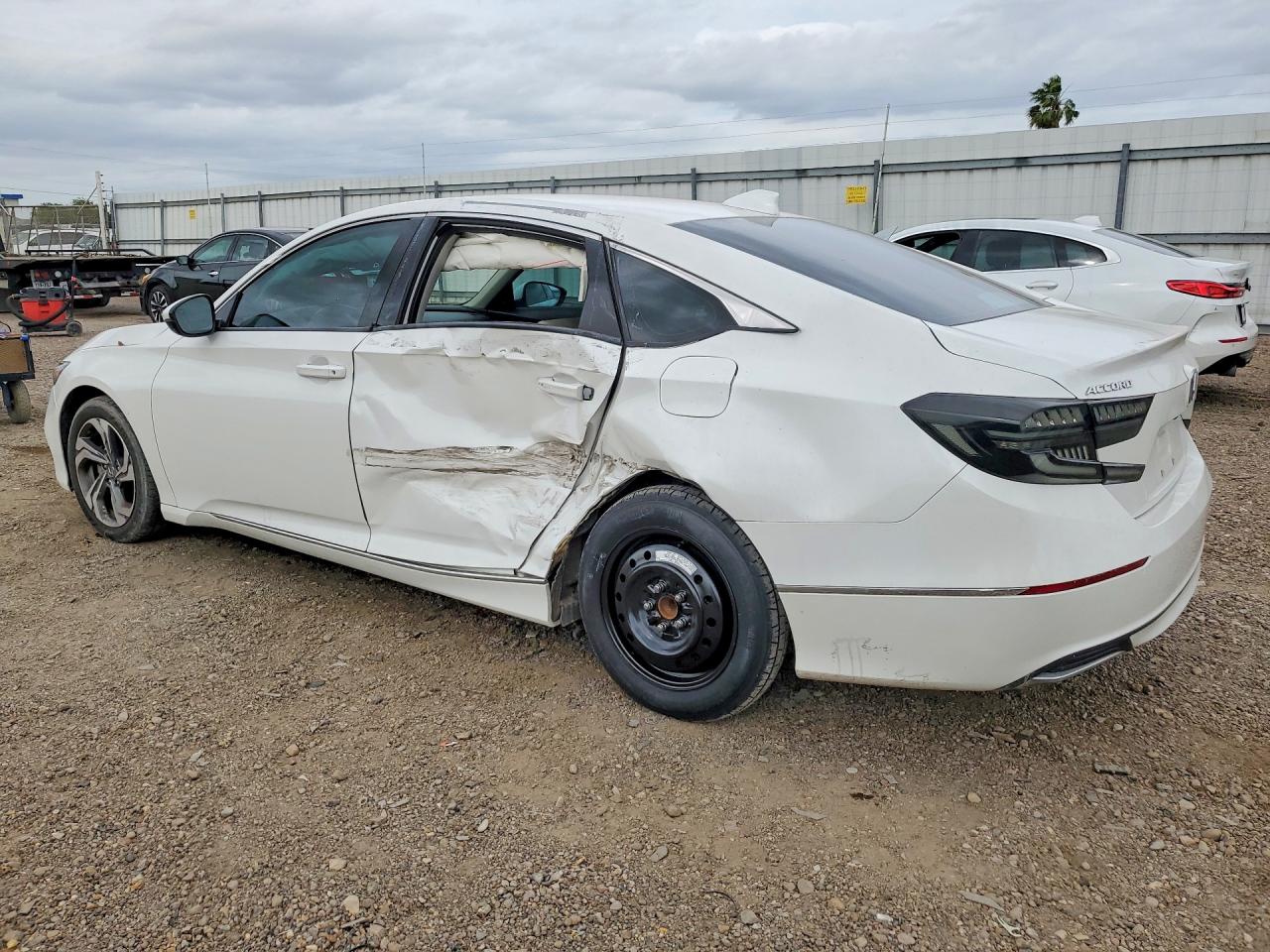 2018 Honda Accord Exl White vin: 1HGCV1F55JA094073