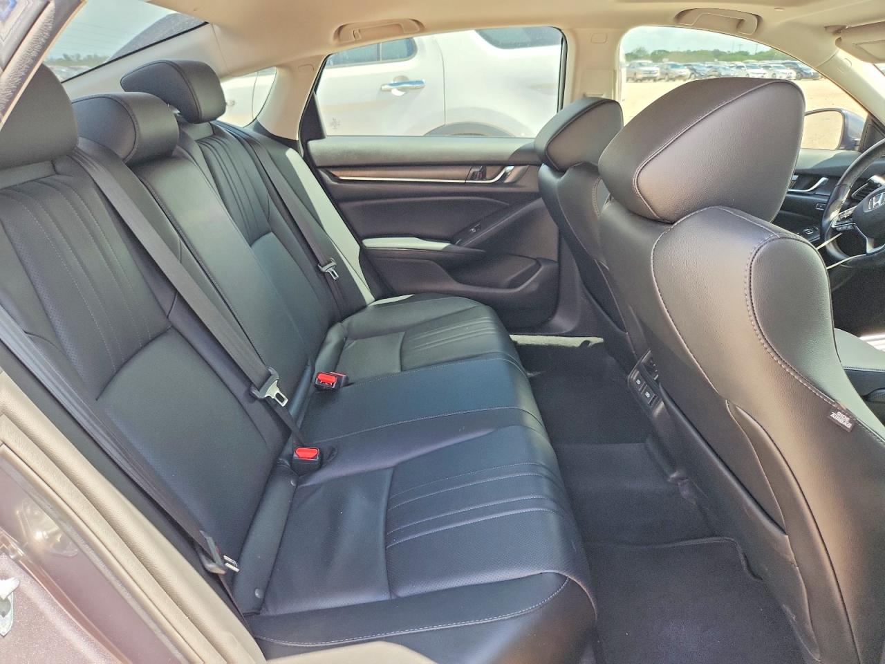 2021 Honda Accord Exl Silver vin: 1HGCV1F55MA056556
