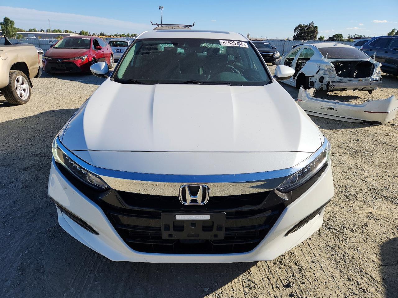 2018 Honda Accord Exl White vin: 1HGCV1F58JA108449