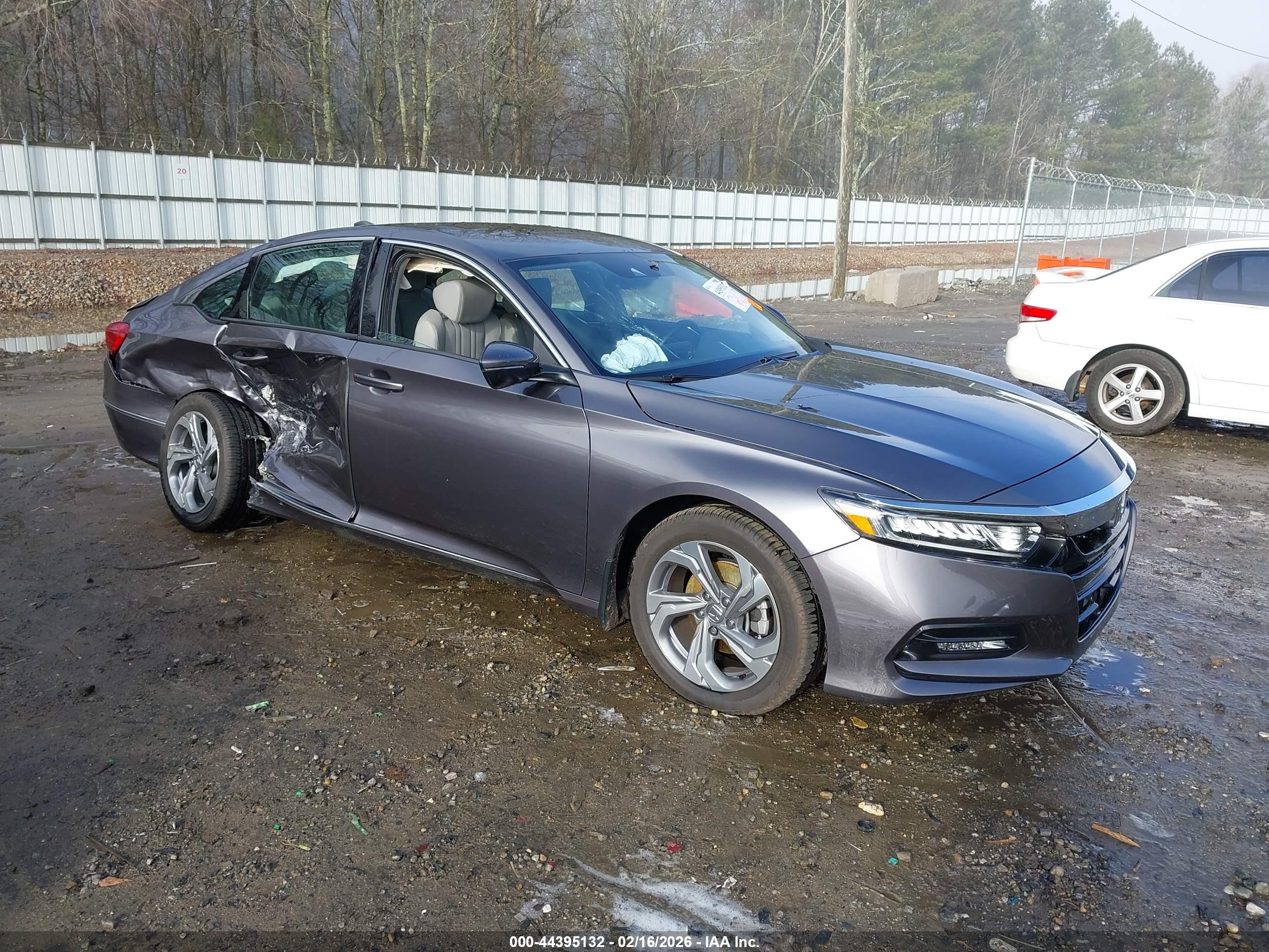 1HGCV1F59KA087869