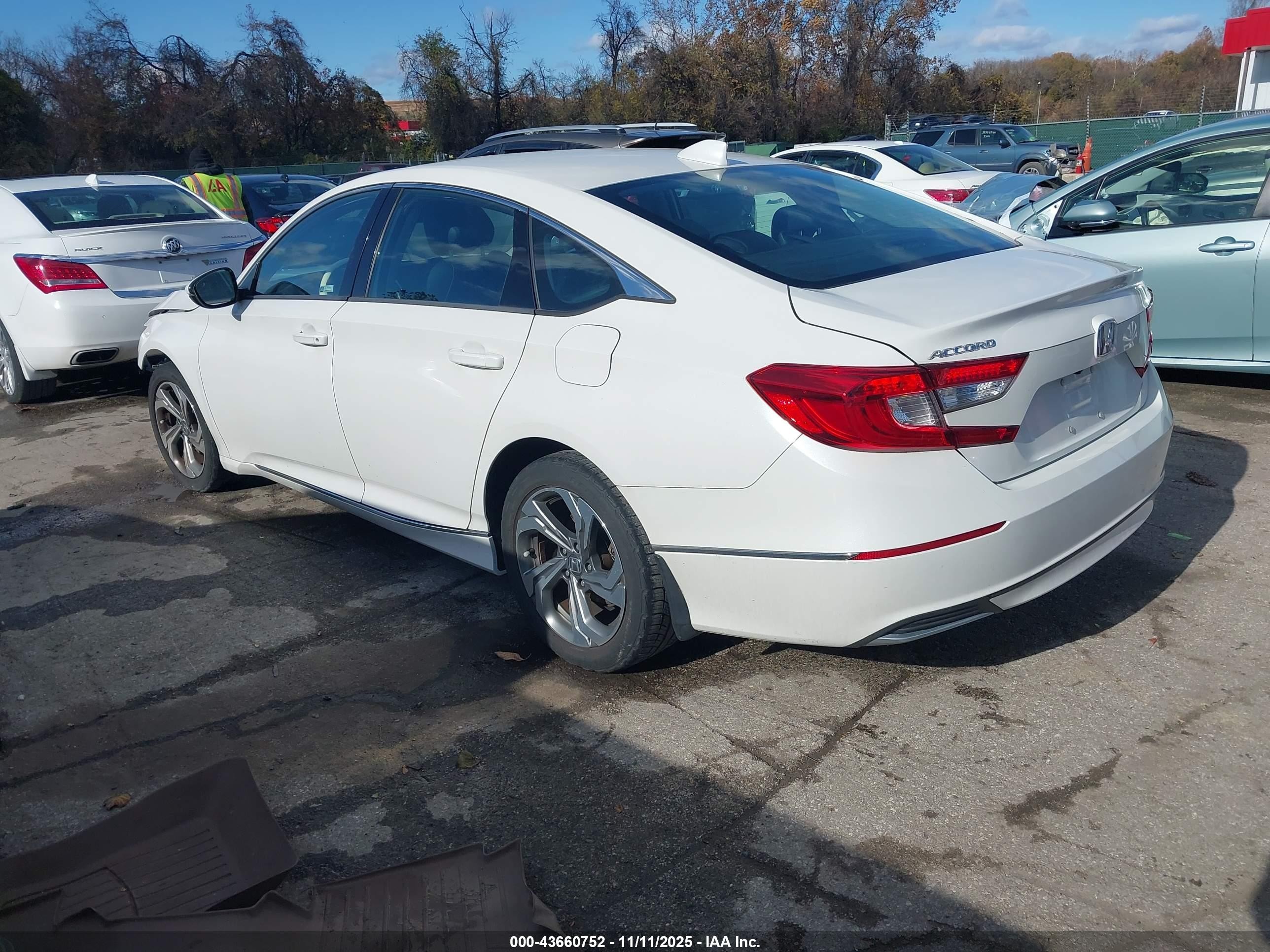 2018 Honda Accord Ex-l Белый vin: 1HGCV1F5XJA086826