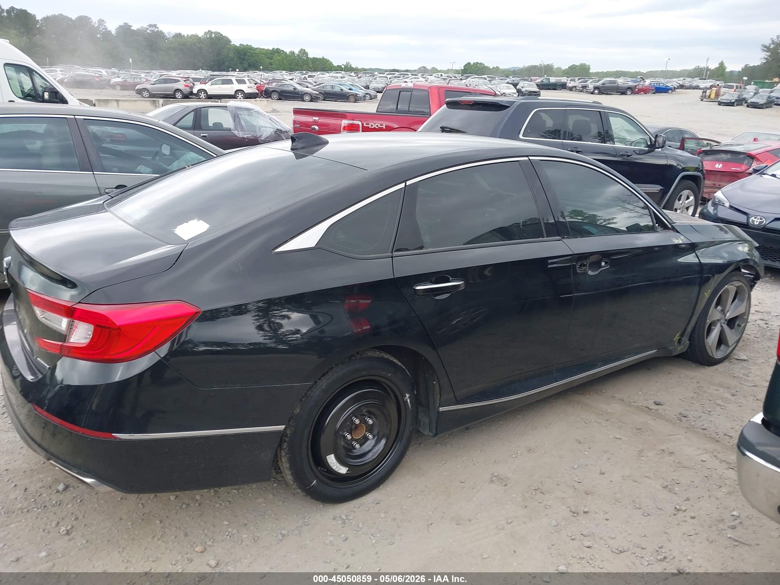 2018 Honda Accord Touring Черный vin: 1HGCV1F90JA100817