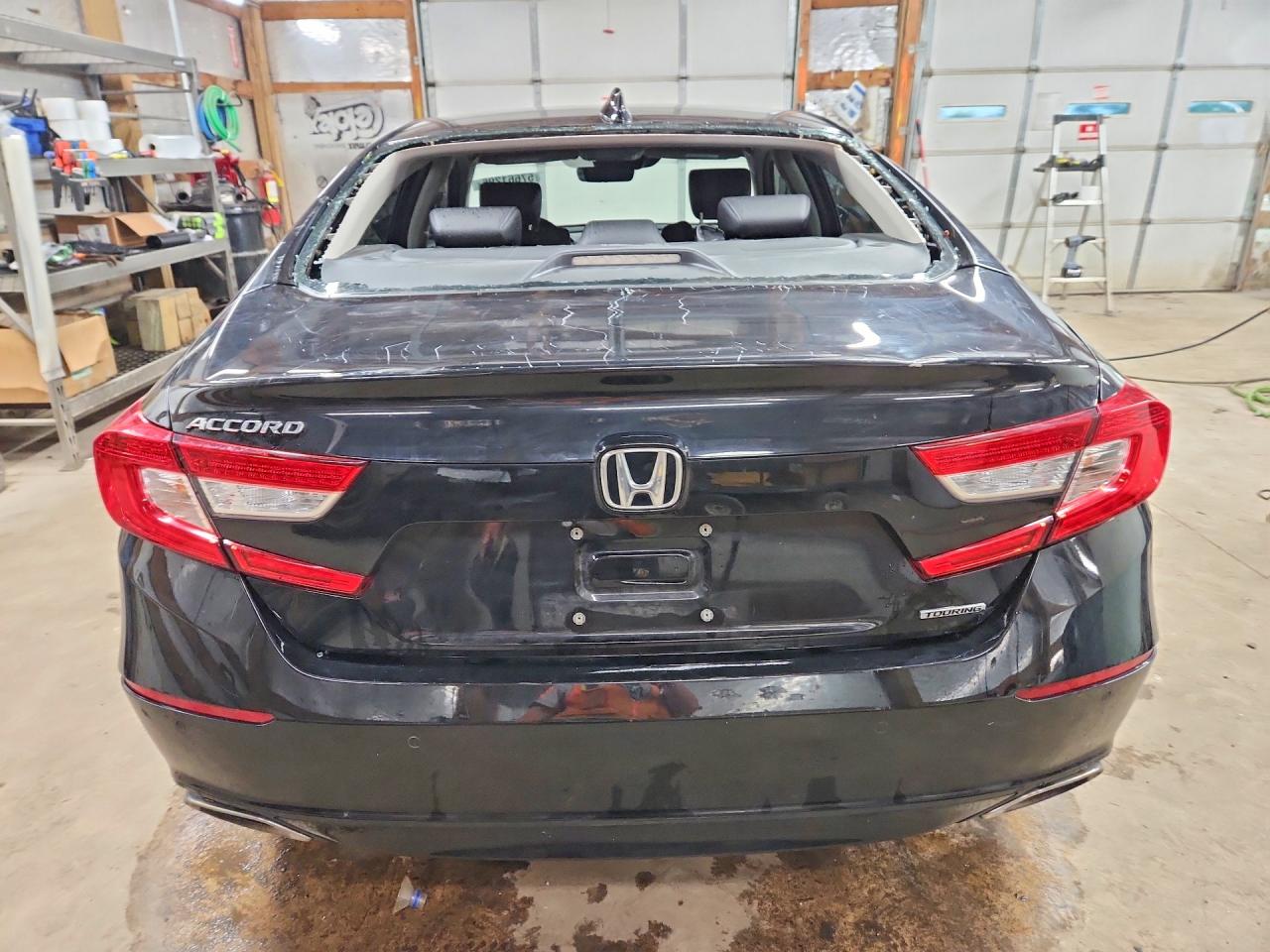2018 Honda Accord Touring Black vin: 1HGCV1F91JA175266