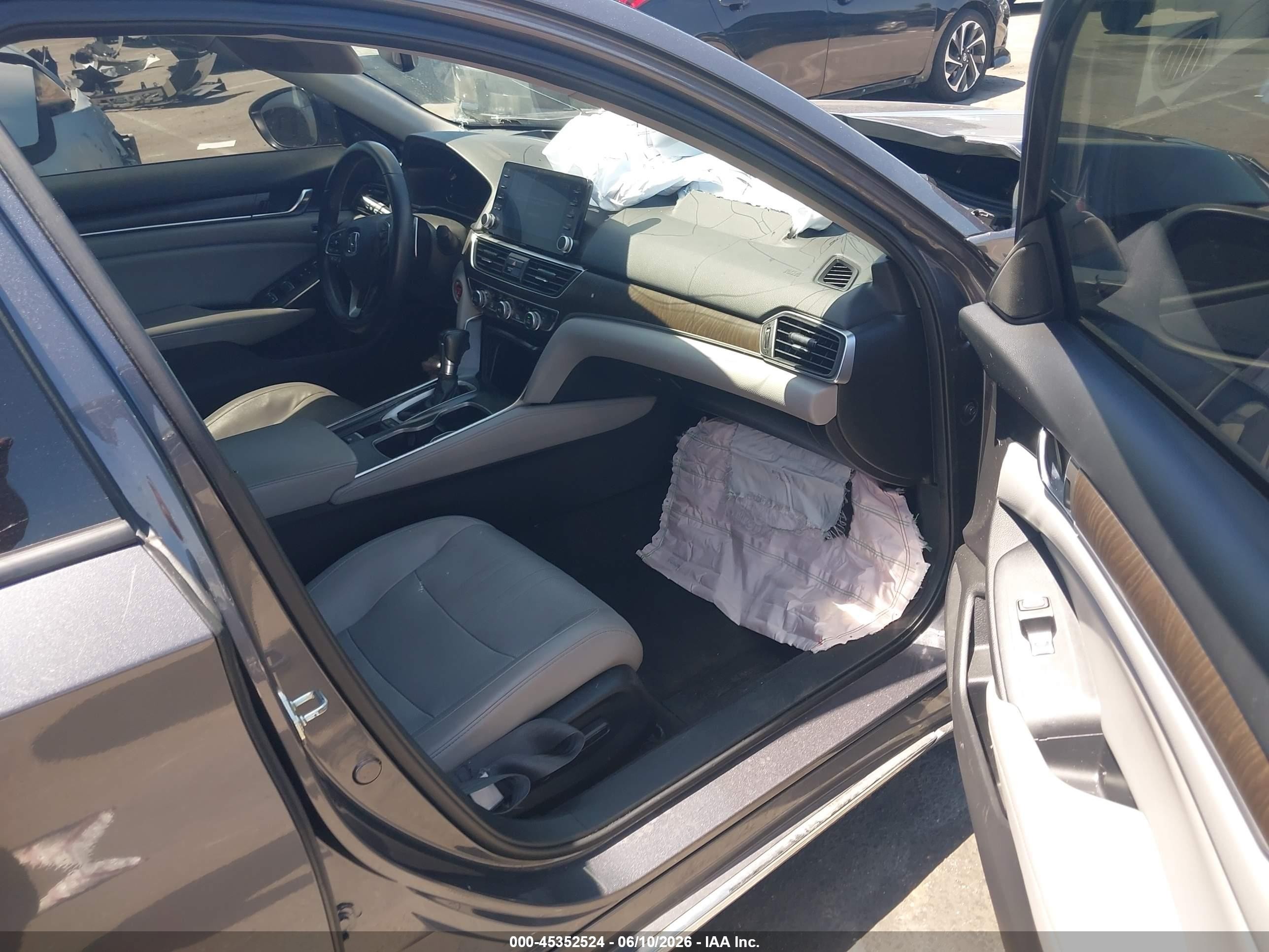 2018 Honda Accord Touring Серый vin: 1HGCV1F97JA016817