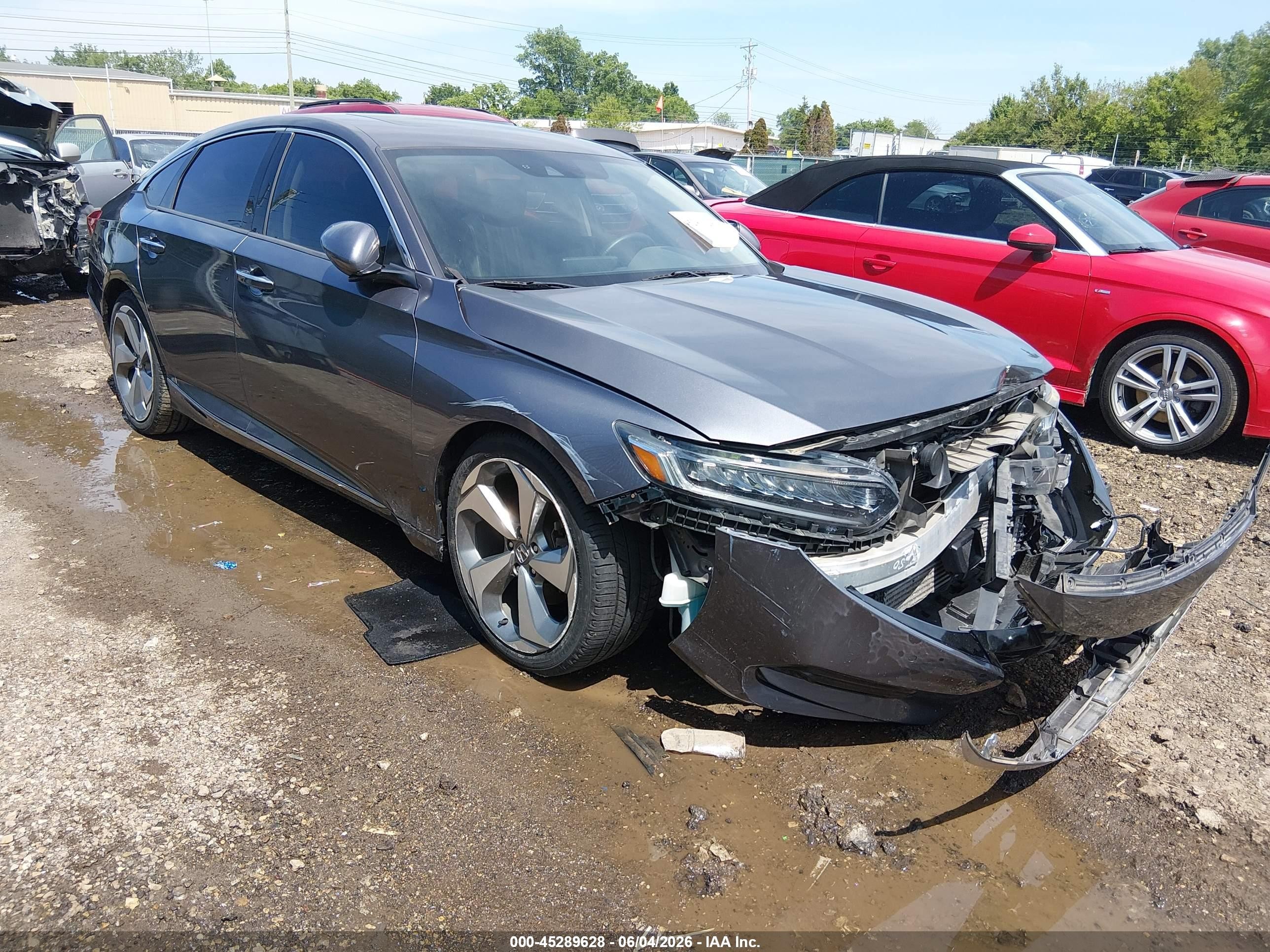 2018 Honda Accord Touring Gray vin: 1HGCV1F97JA140621