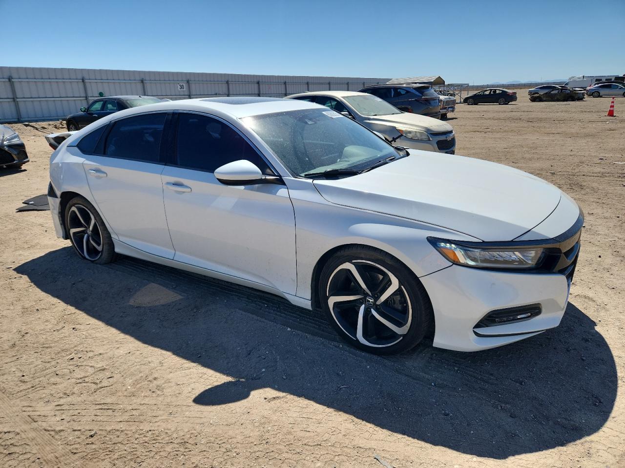 2018 Honda Accord Sport White vin: 1HGCV2F30JA022444