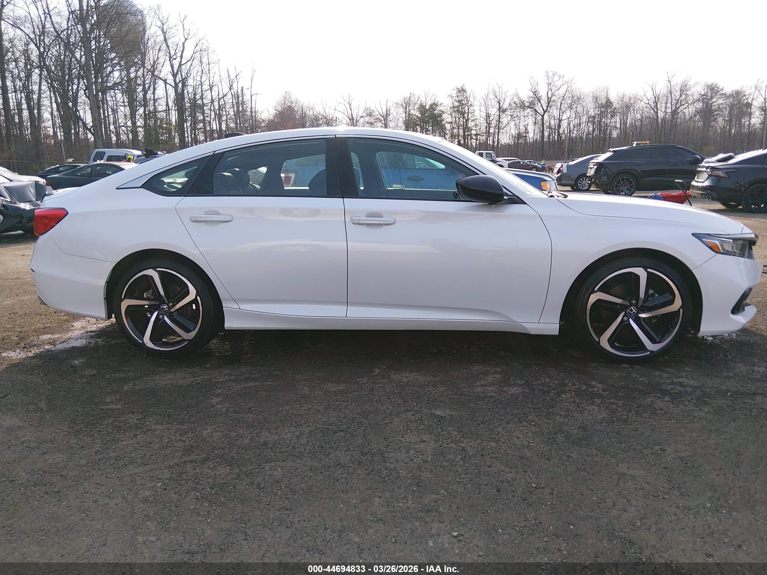 2021 Honda Accord Sport 2.0t Белый vin: 1HGCV2F31MA020626
