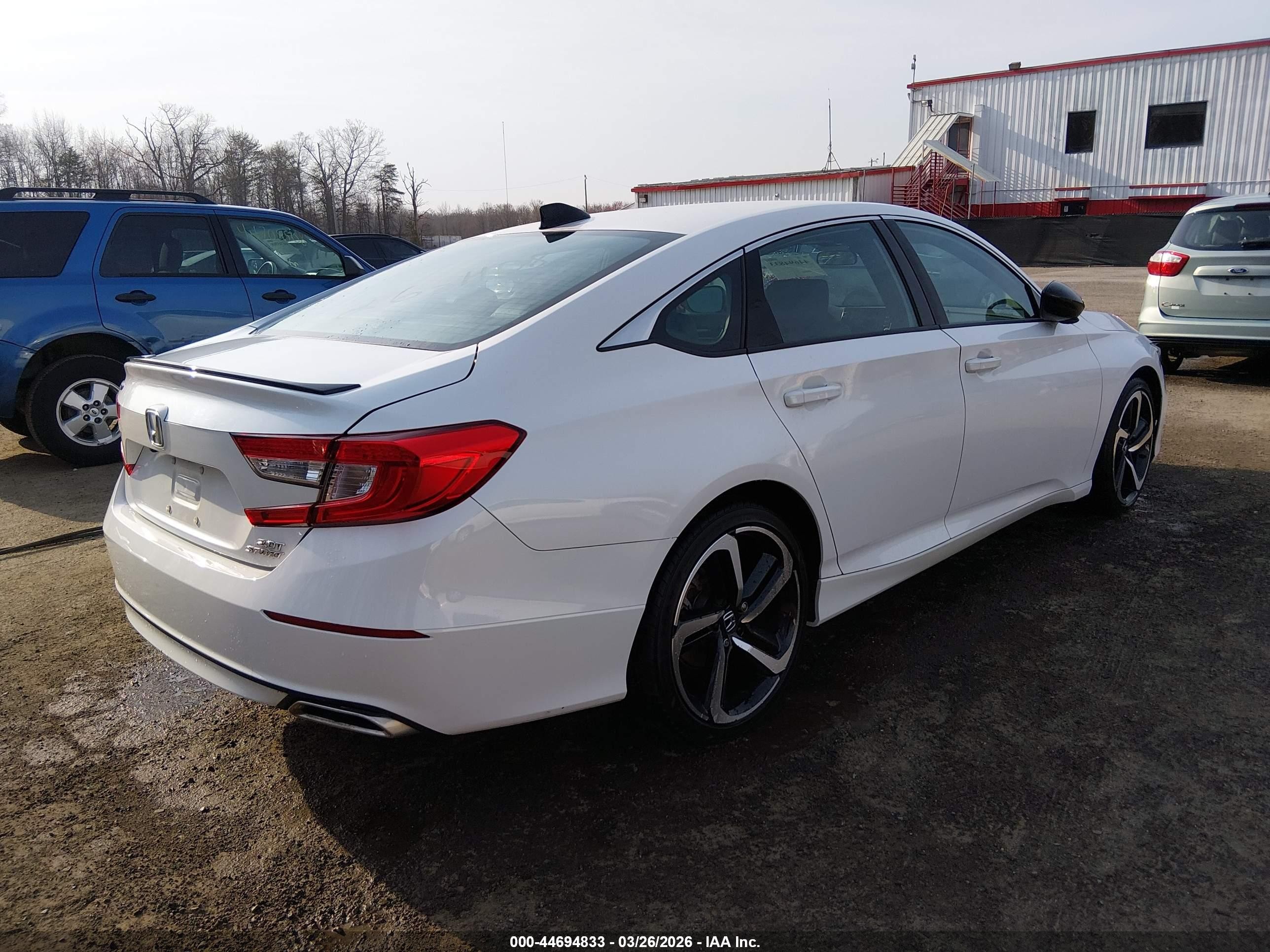 2021 Honda Accord Sport 2.0t Белый vin: 1HGCV2F31MA020626