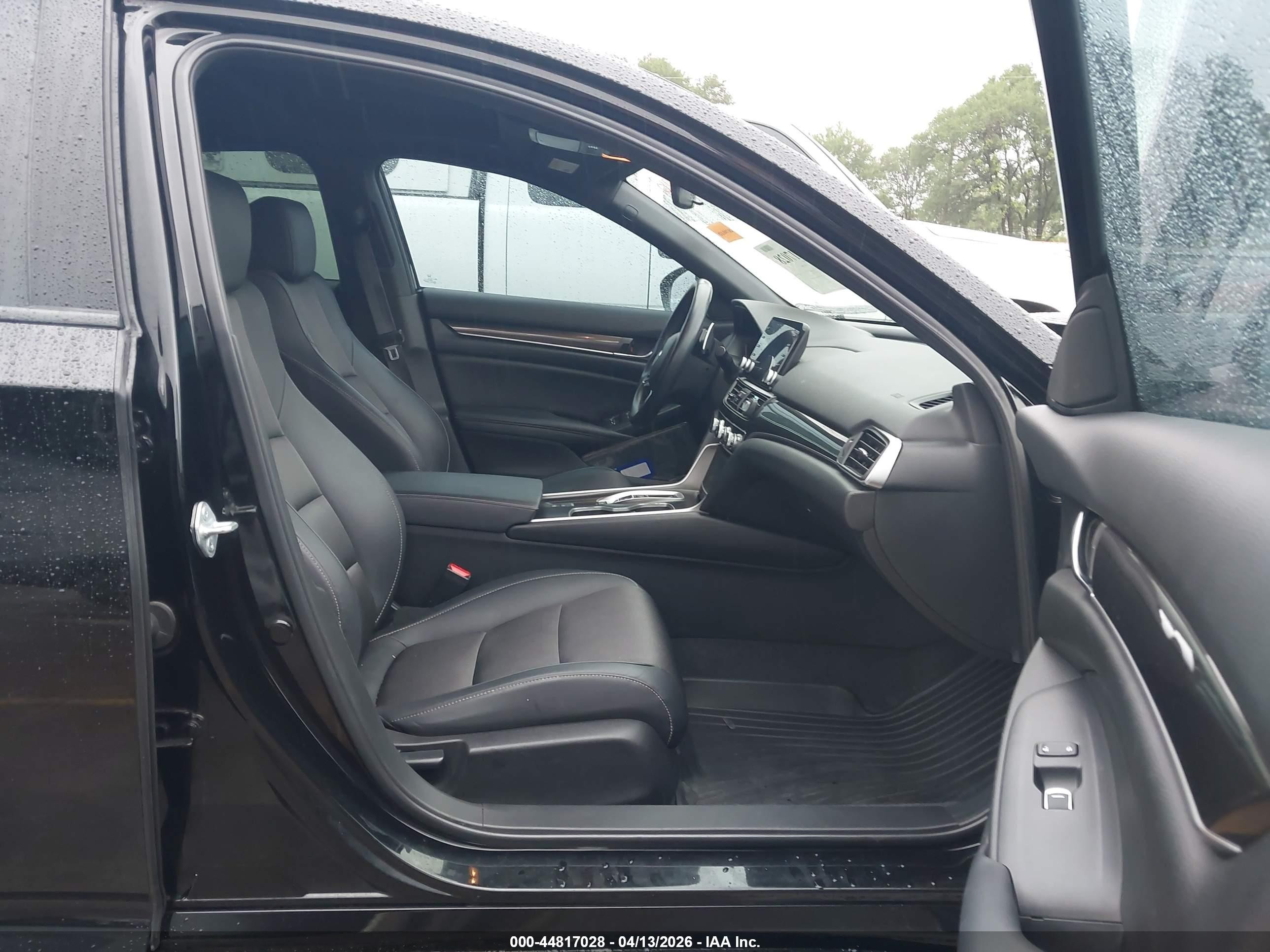 2022 Honda Accord Sport 2.0t Black vin: 1HGCV2F31NA017839