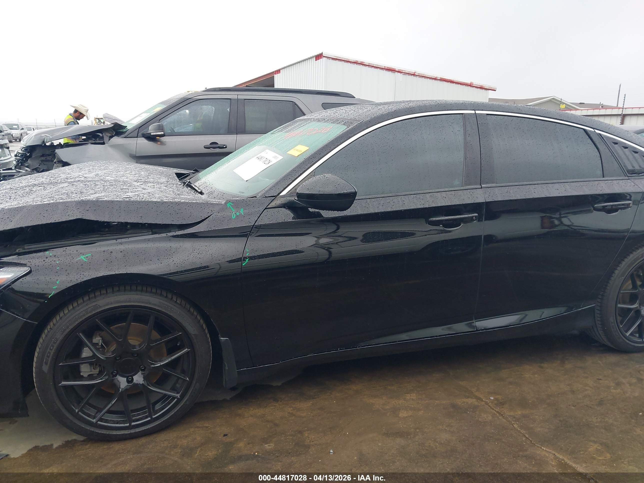2022 Honda Accord Sport 2.0t Black vin: 1HGCV2F31NA017839