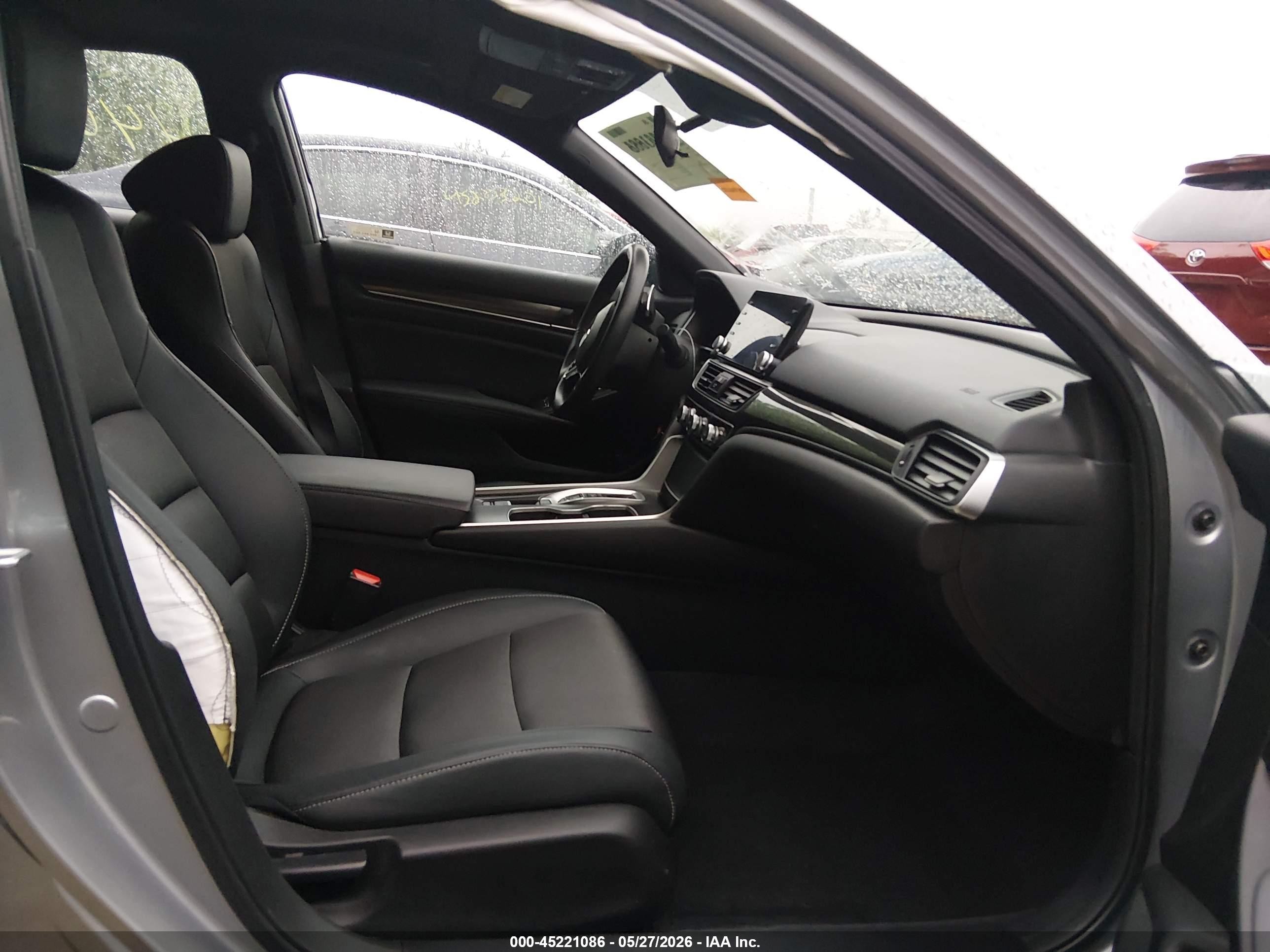2022 Honda Accord Sport 2.0t Silver vin: 1HGCV2F31NA019784