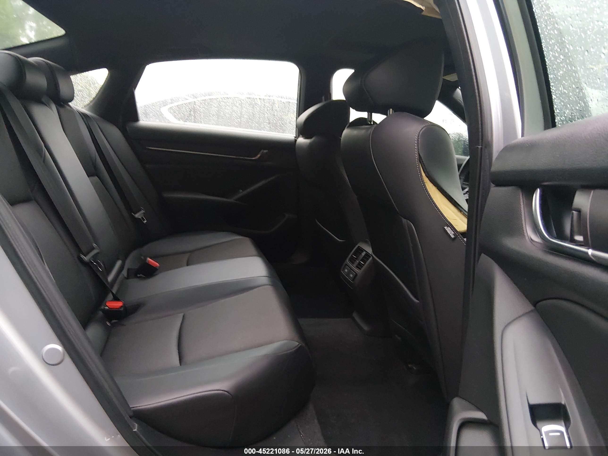 2022 Honda Accord Sport 2.0t Silver vin: 1HGCV2F31NA019784