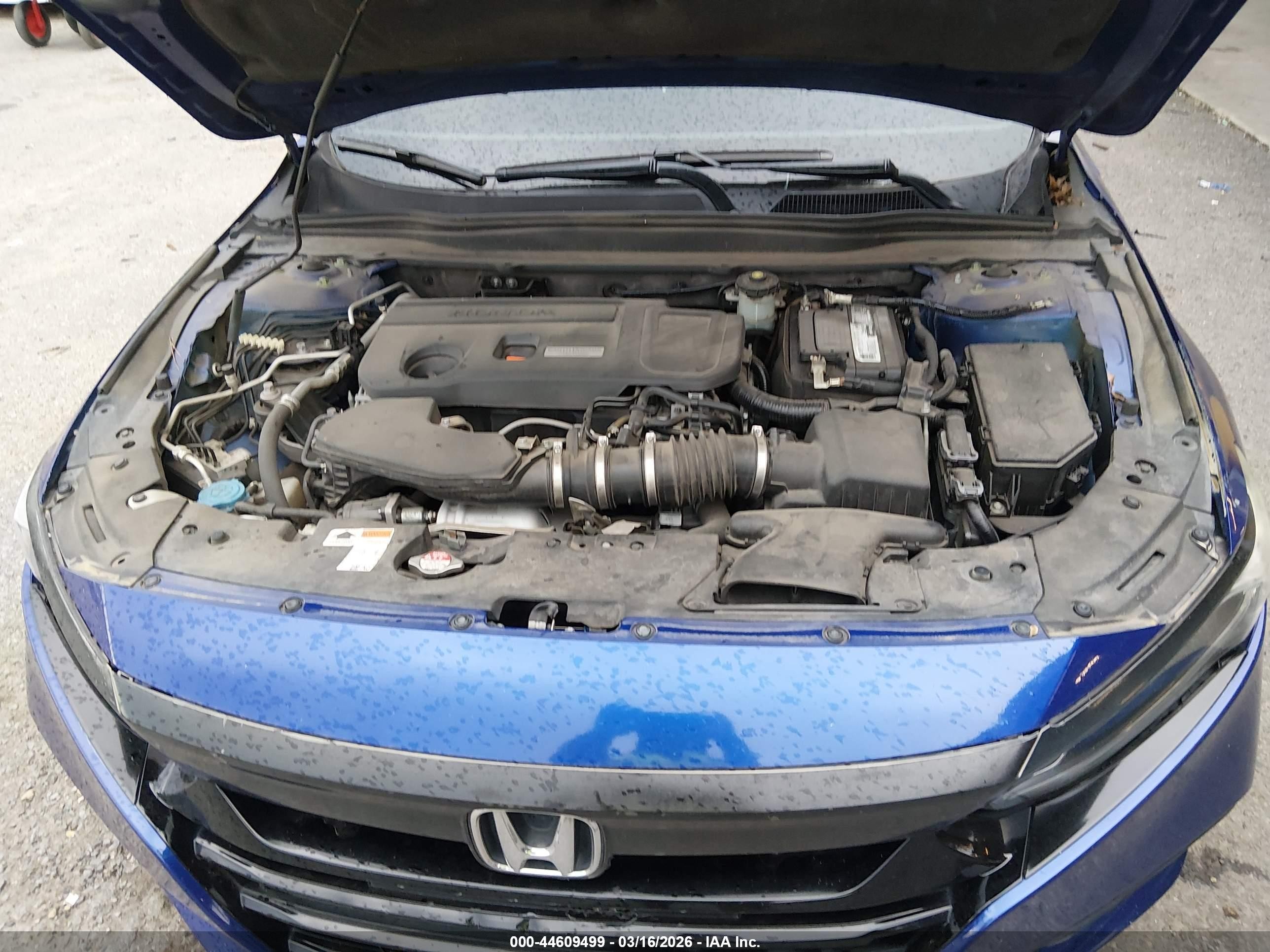 2018 Honda Accord Sport 2.0t Blue vin: 1HGCV2F36JA051558