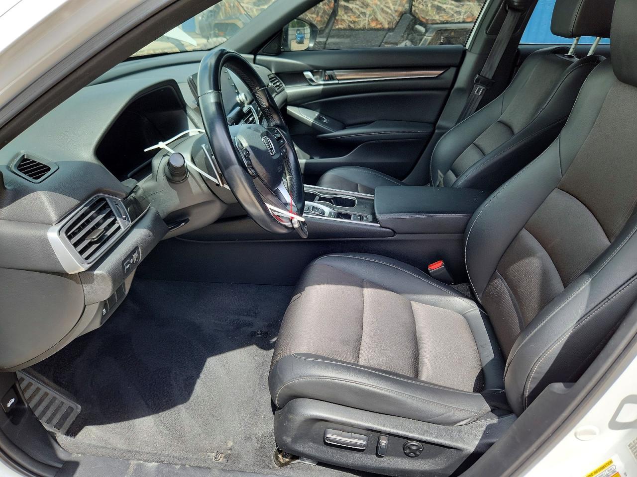 2022 Honda Accord Sport White vin: 1HGCV2F39NA004627