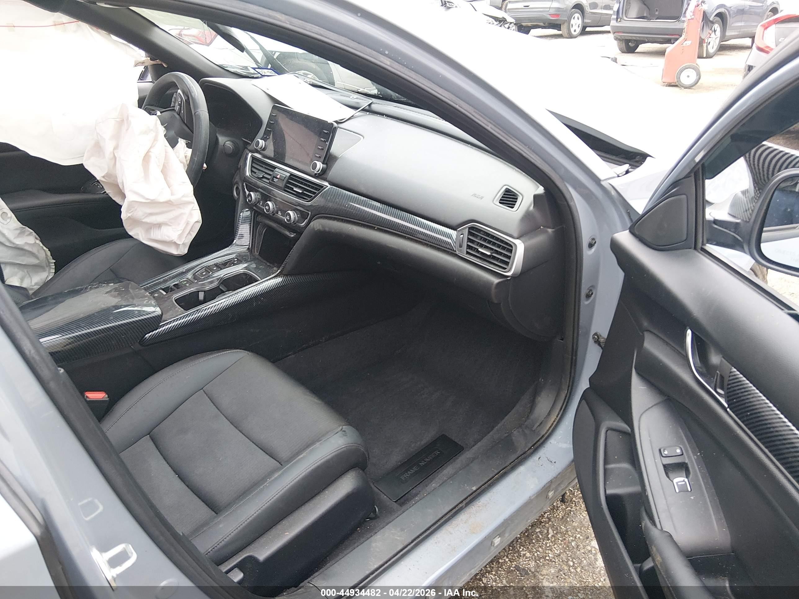 2022 Honda Accord Sport 2.0t Blue vin: 1HGCV2F3XNA022814