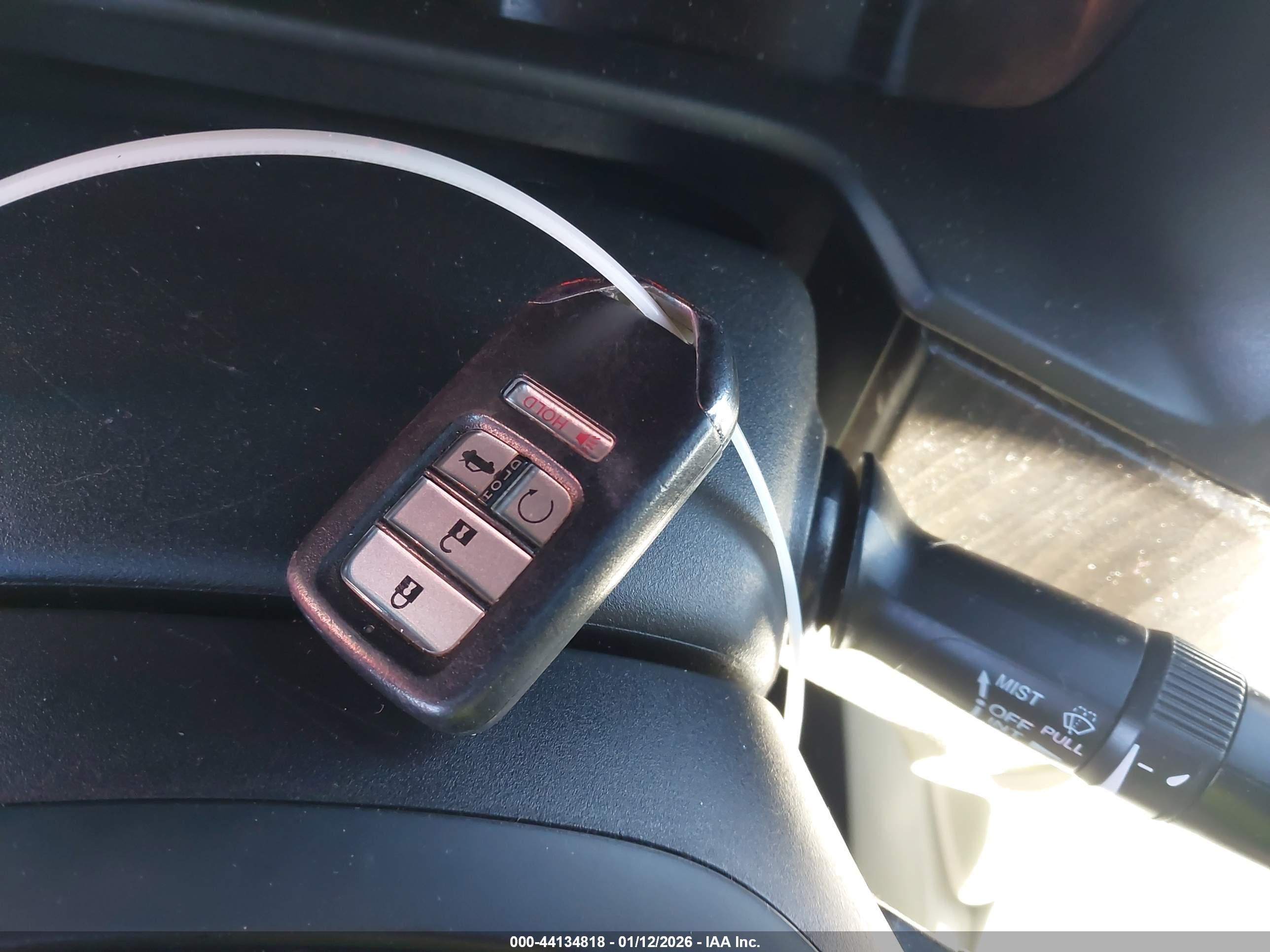 2018 Honda Accord Ex-l 2.0t Бежевый vin: 1HGCV2F68JA040121