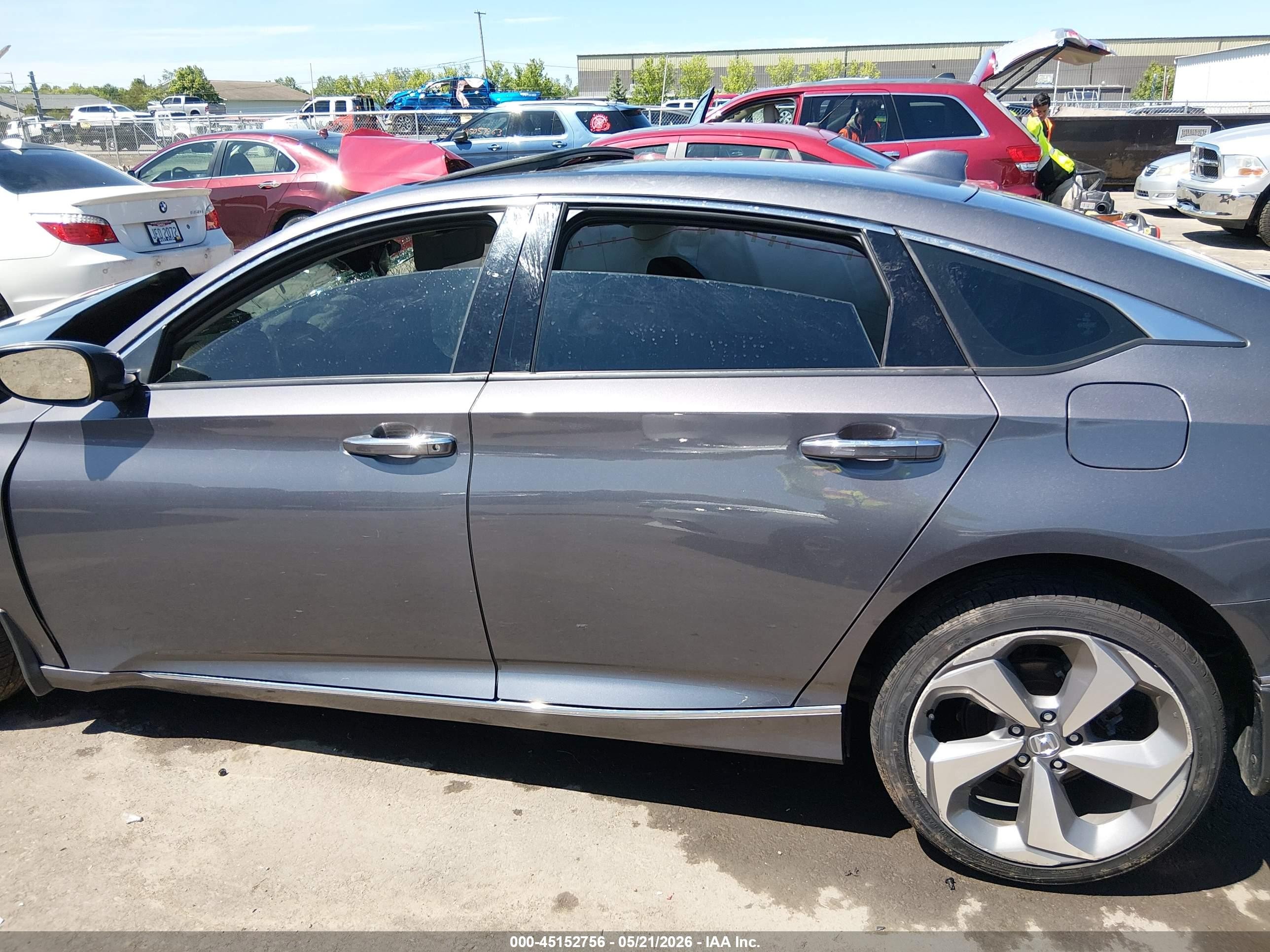 2018 Honda Accord Touring 2.0t Gray vin: 1HGCV2F90JA035294