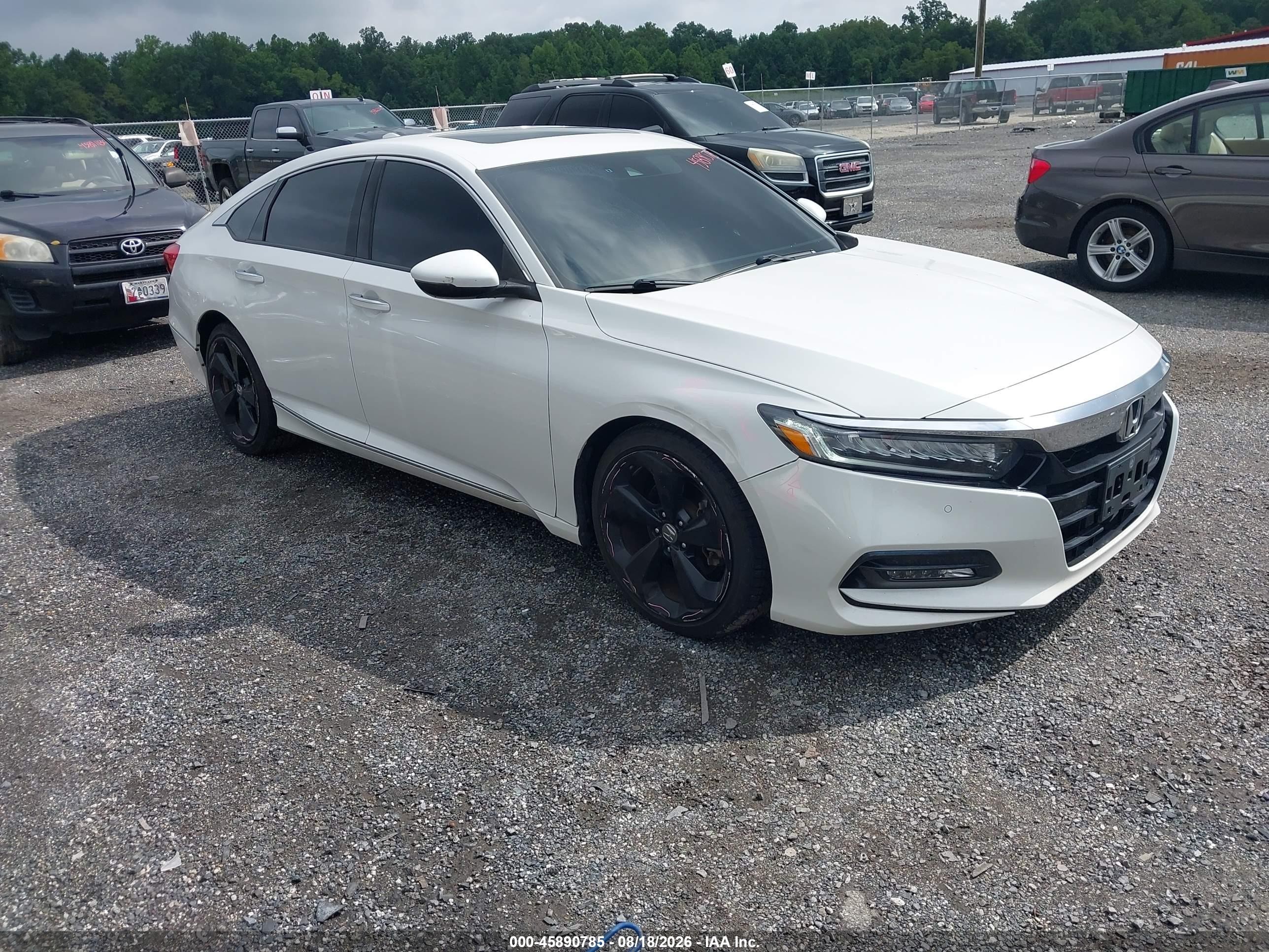 1HGCV2F90JA038664