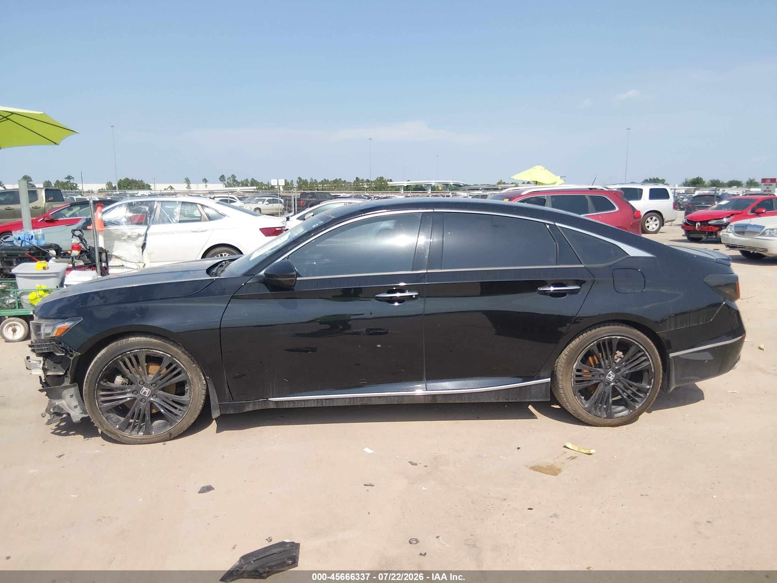 2018 Honda Accord Touring 2.0t Black vin: 1HGCV2F93JA043177