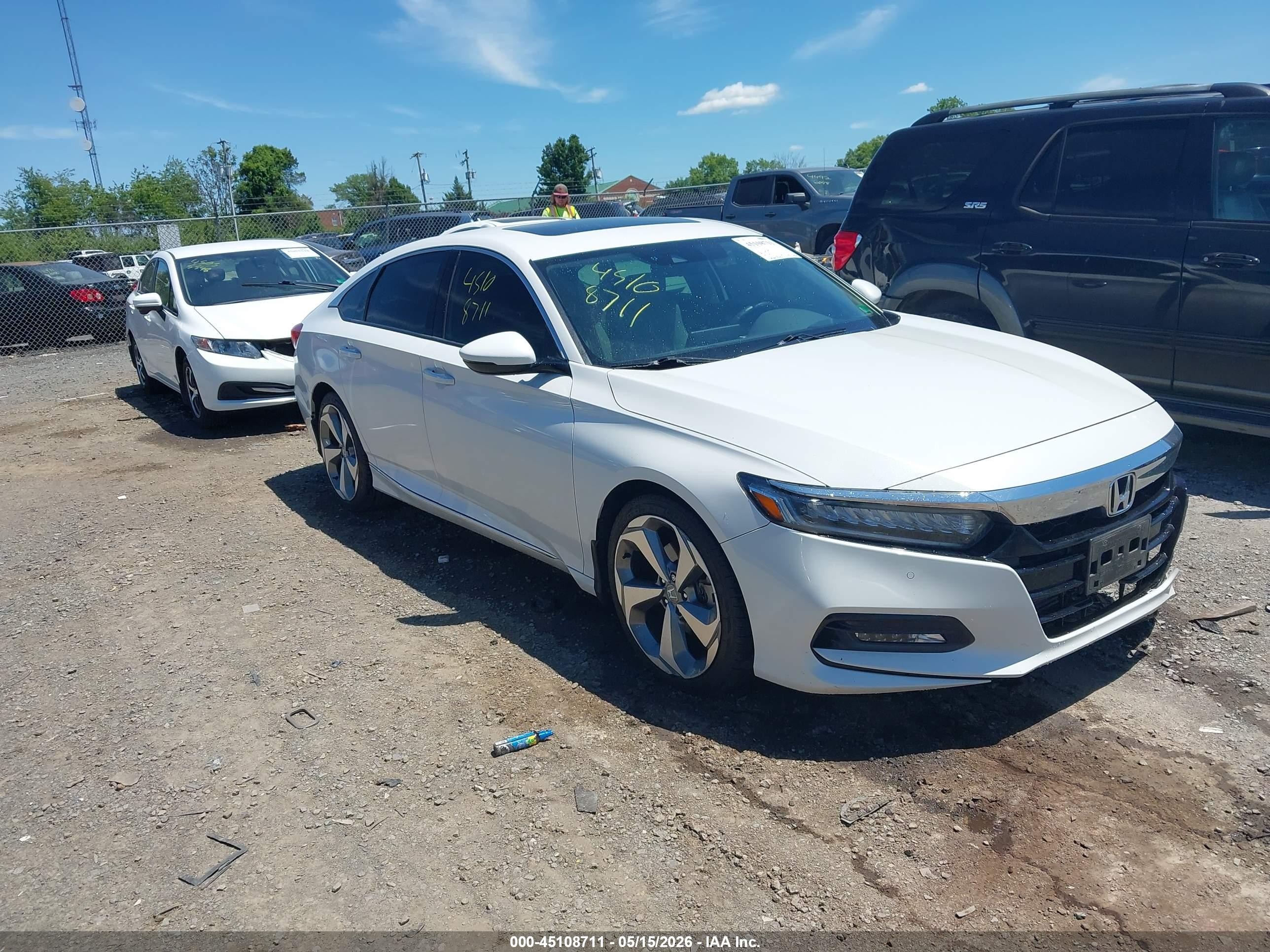 1HGCV2F94KA025000