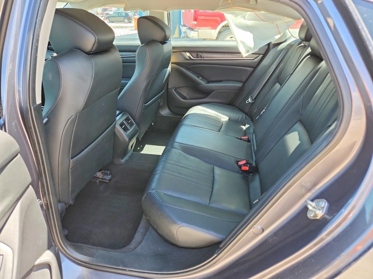 2018 Honda Accord Touring Gray vin: 1HGCV2F98JA004293