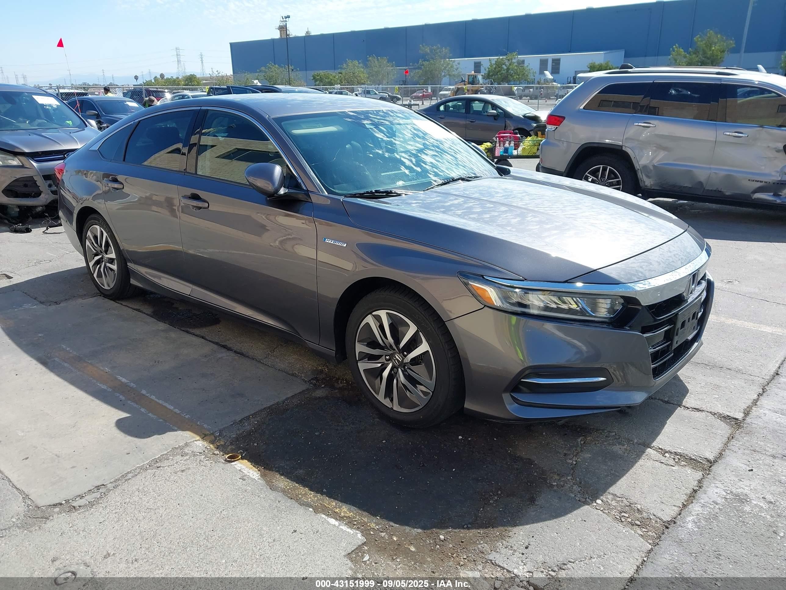 1HGCV3F12KA016134
