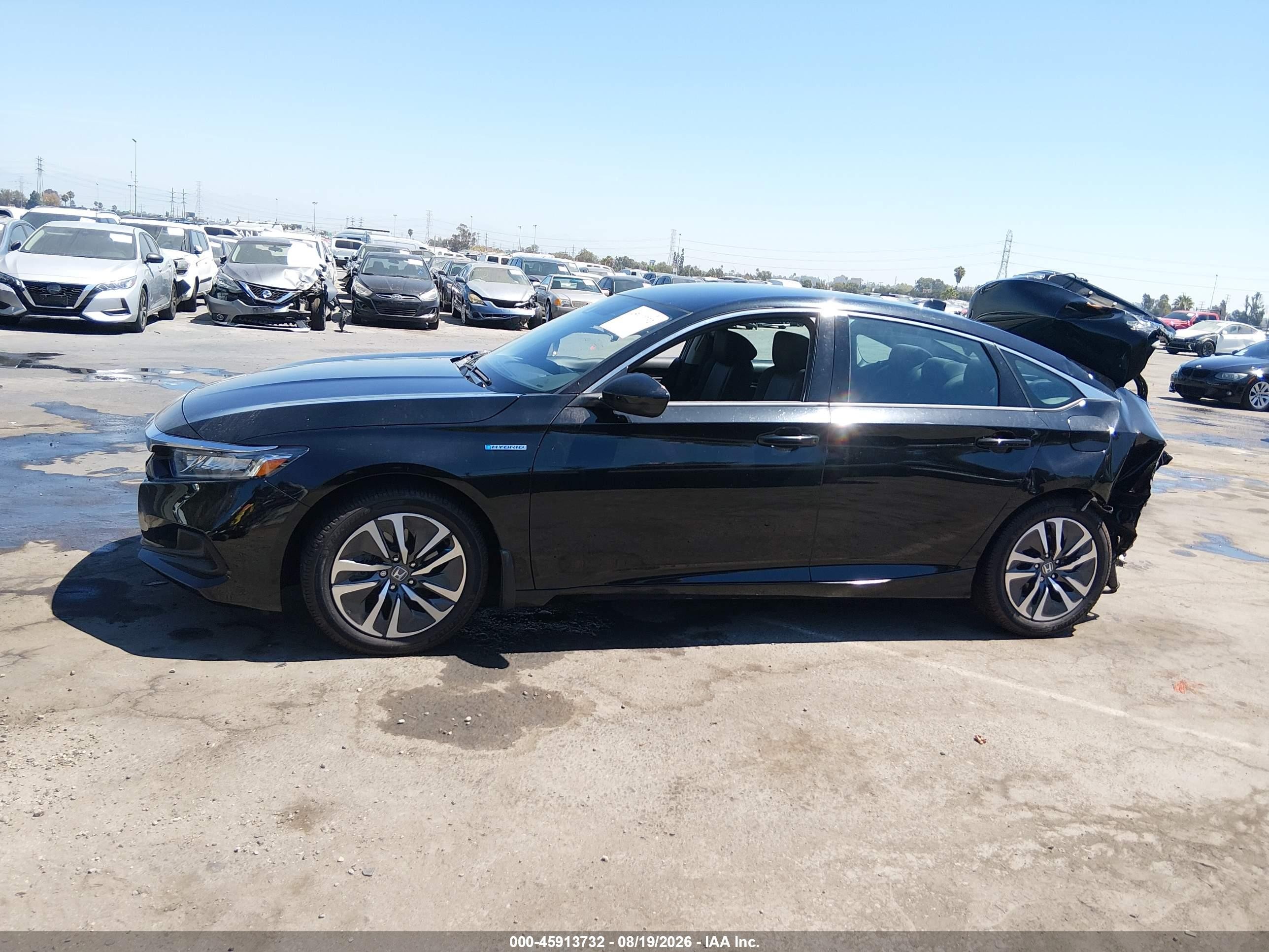 2022 Honda Accord Hybrid   Black vin: 1HGCV3F16NA002760