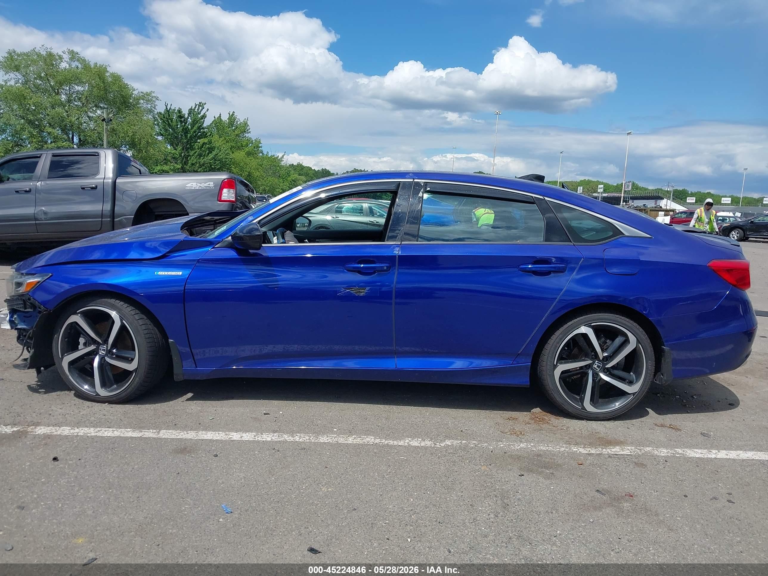 2022 Honda Accord Hybrid Sport Blue vin: 1HGCV3F20NA026822