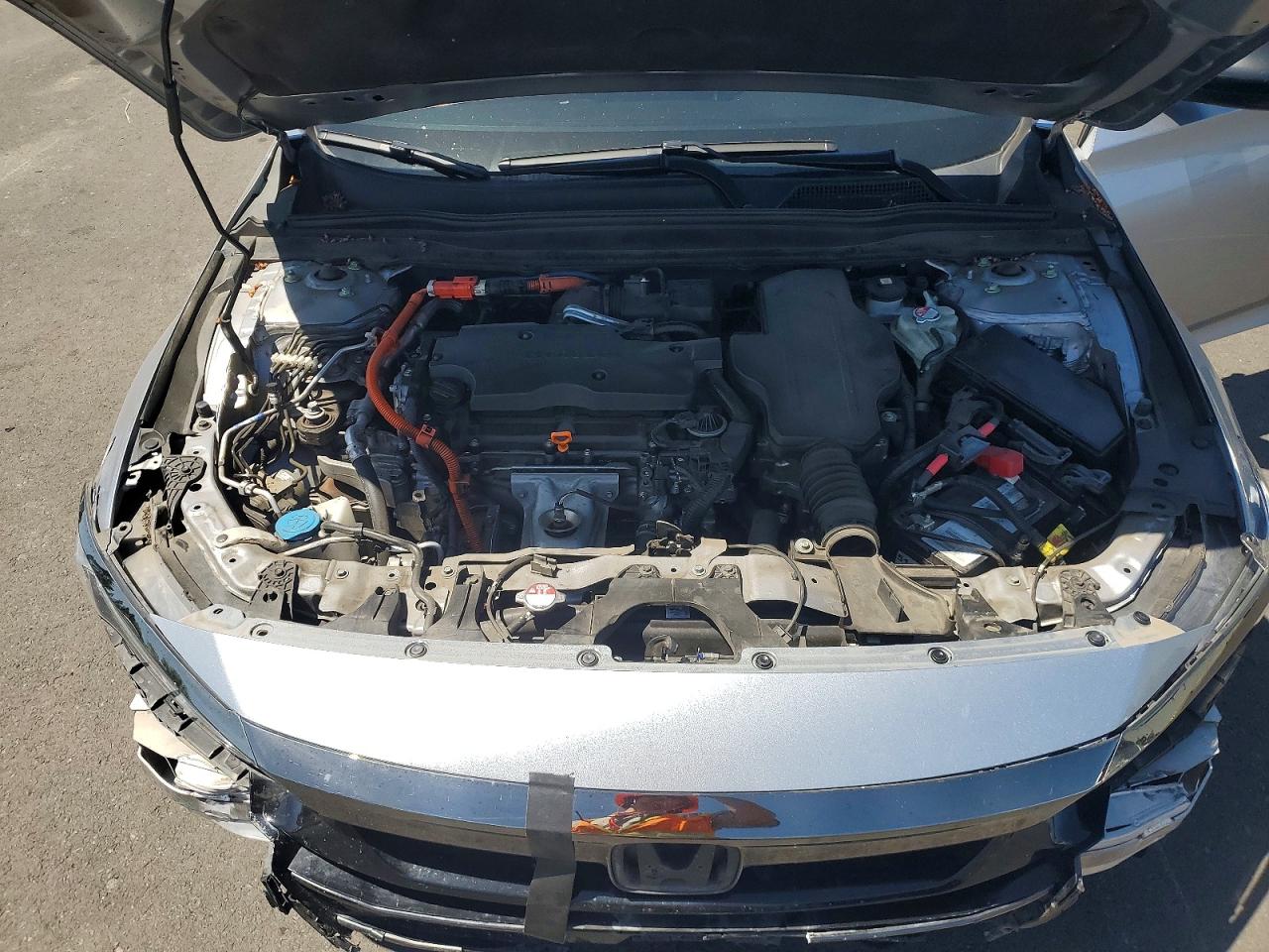 2022 Honda Accord Hybrid Sport Серебряный vin: 1HGCV3F21NA028708