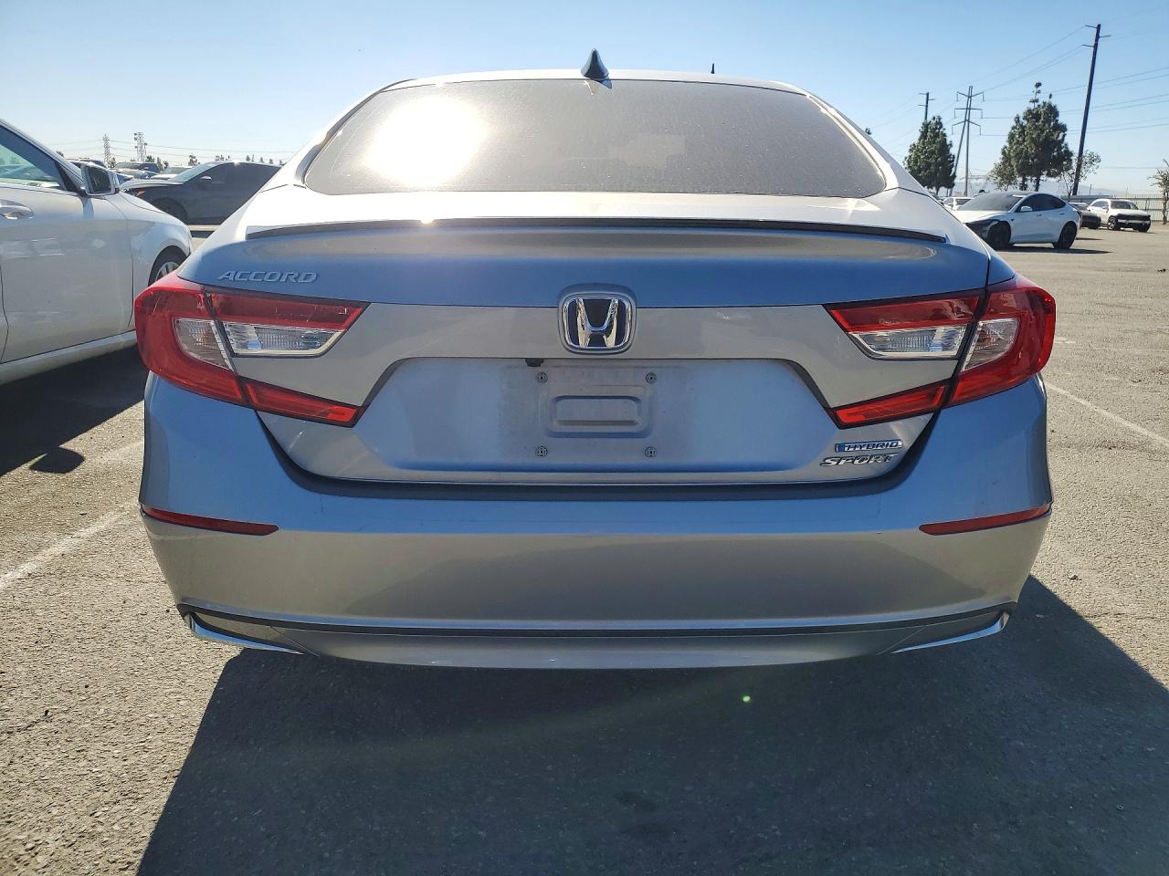 2022 Honda Accord Hybrid Sport Silver vin: 1HGCV3F26NA038540