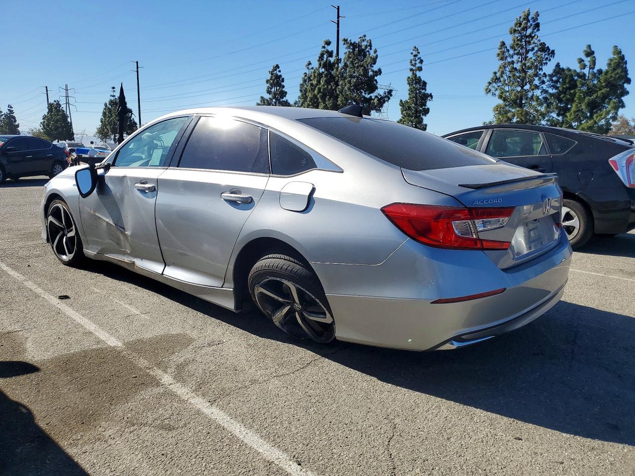 2022 Honda Accord Hybrid Sport Silver vin: 1HGCV3F26NA038540