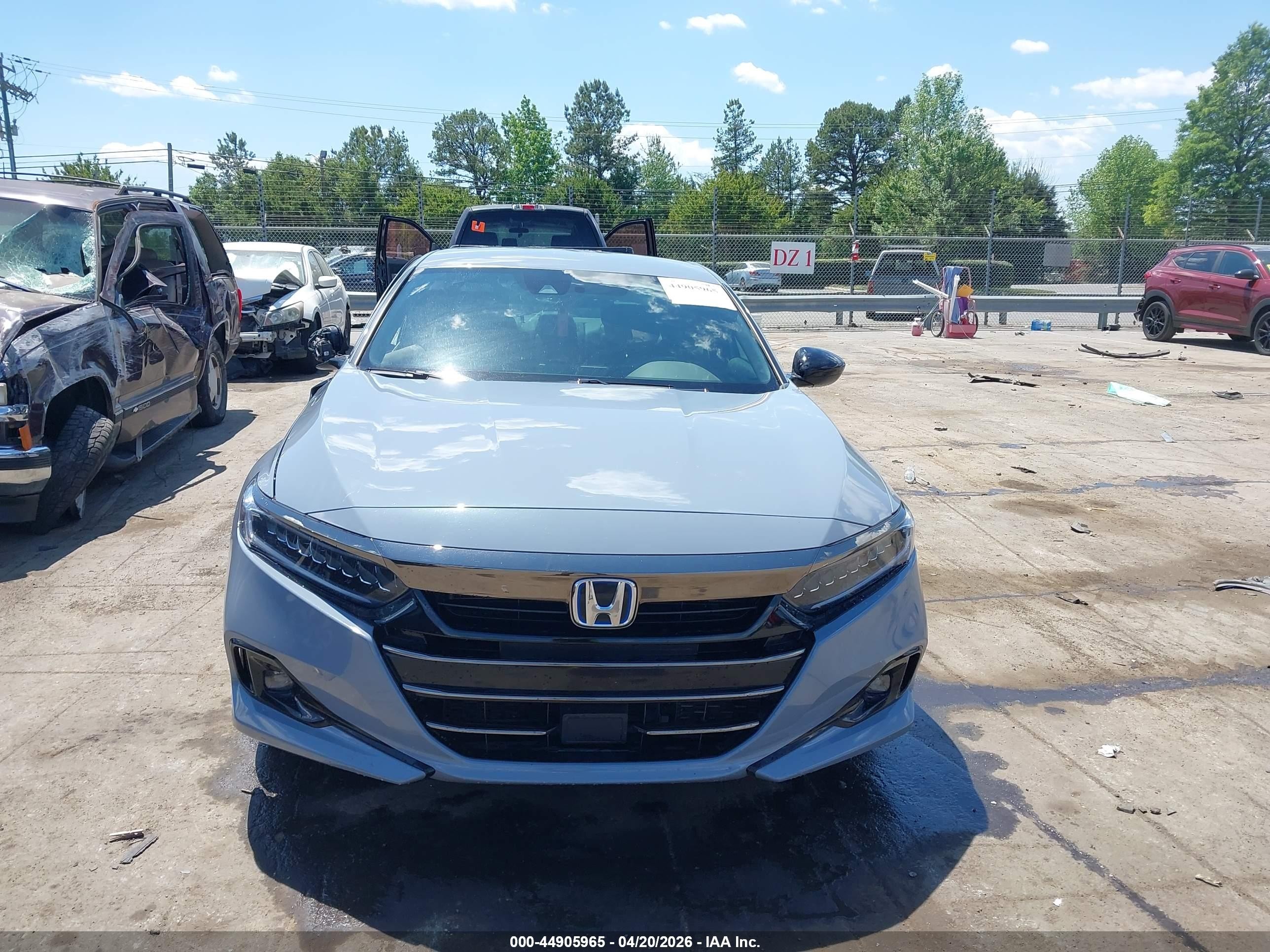 2022 Honda Accord Hybrid Sport Blue vin: 1HGCV3F28NA029757