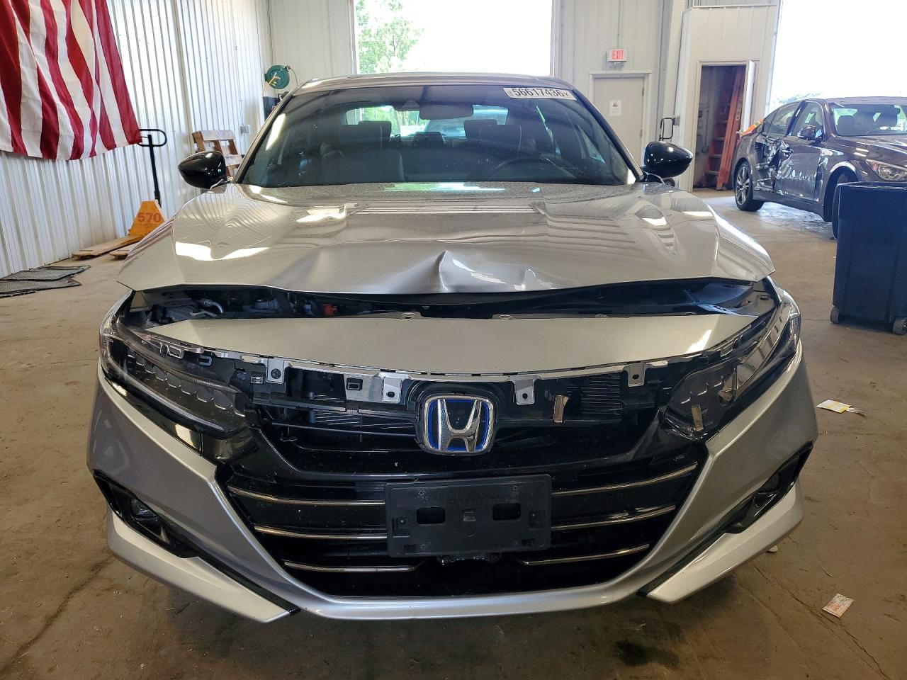 2022 Honda Accord Hybrid Sport Silver vin: 1HGCV3F2XNA007999