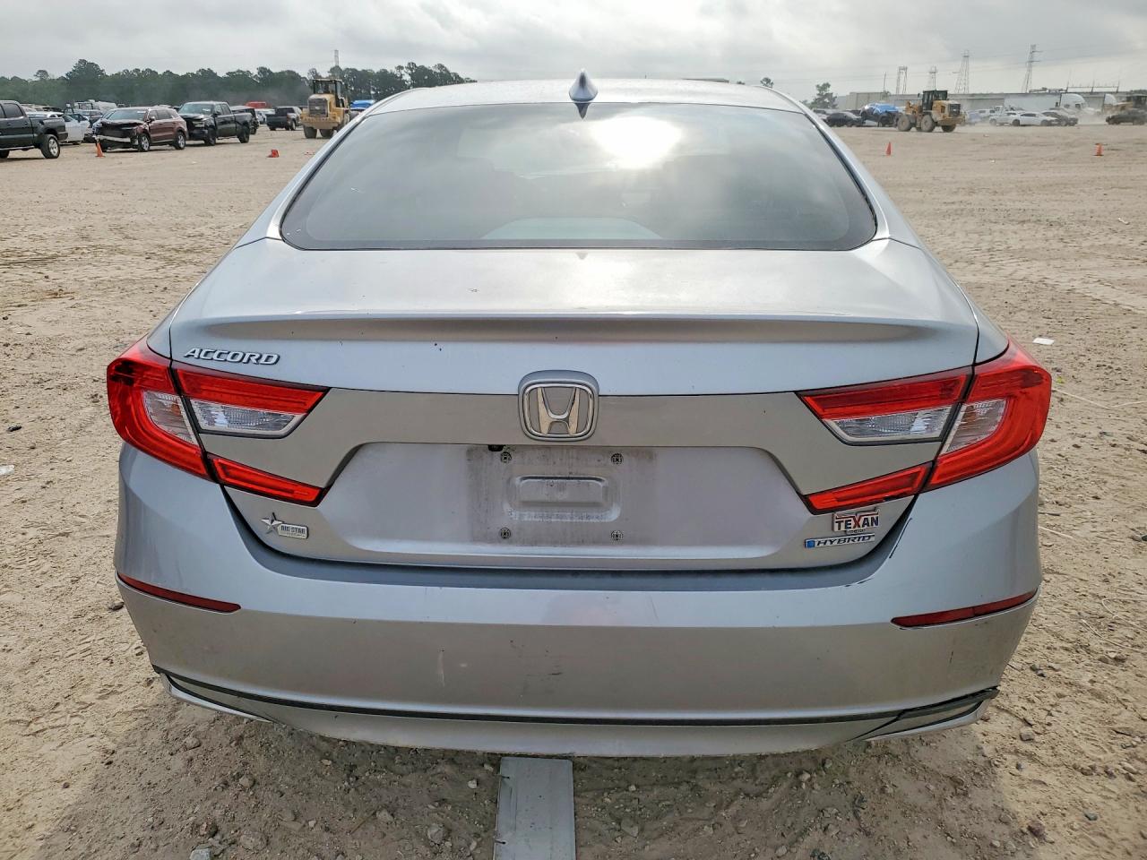 2018 Honda Accord Hybrid Exl Silver vin: 1HGCV3F52JA009279