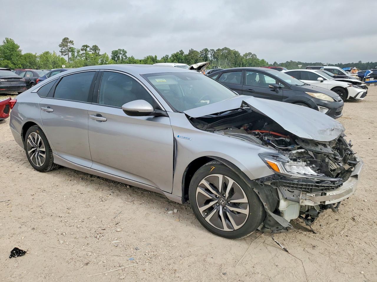 2018 Honda Accord Hybrid Exl Silver vin: 1HGCV3F52JA009279