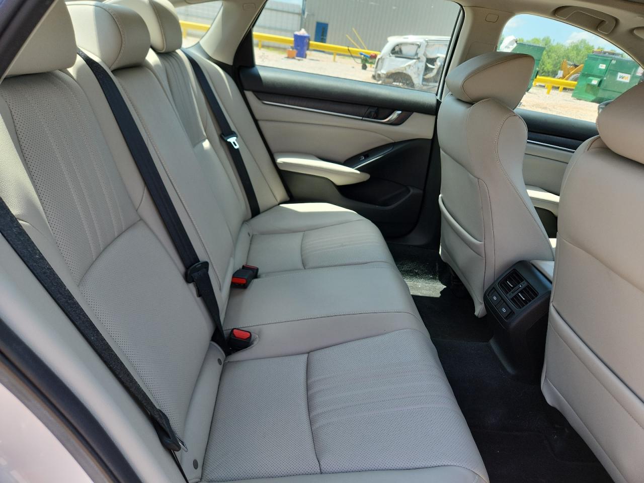 2021 Honda Accord Hybrid Exl Белый vin: 1HGCV3F55MA019325