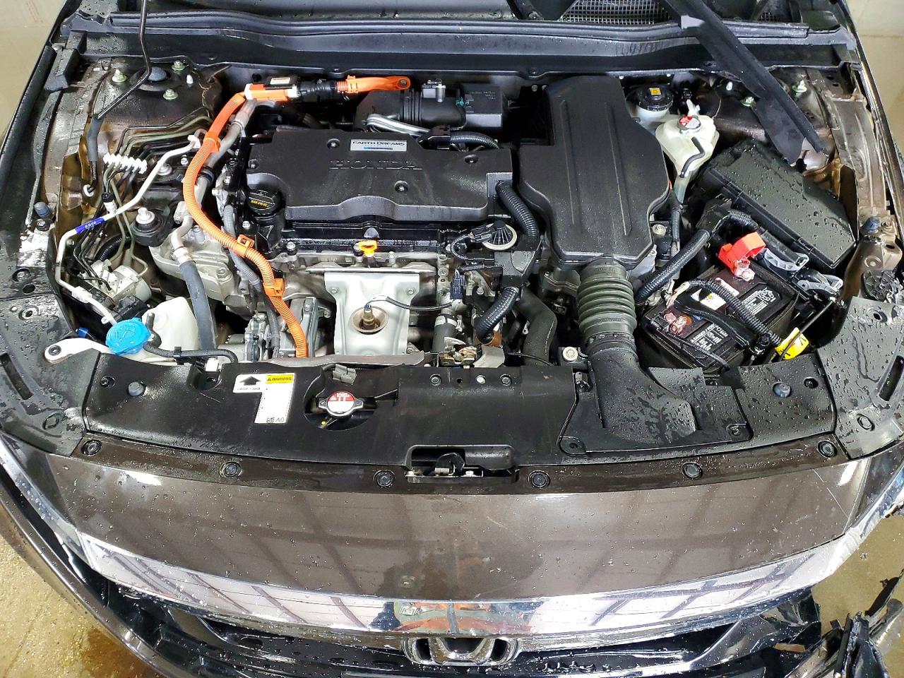 2018 Honda Accord Touring Hybrid Brown vin: 1HGCV3F90JA008425