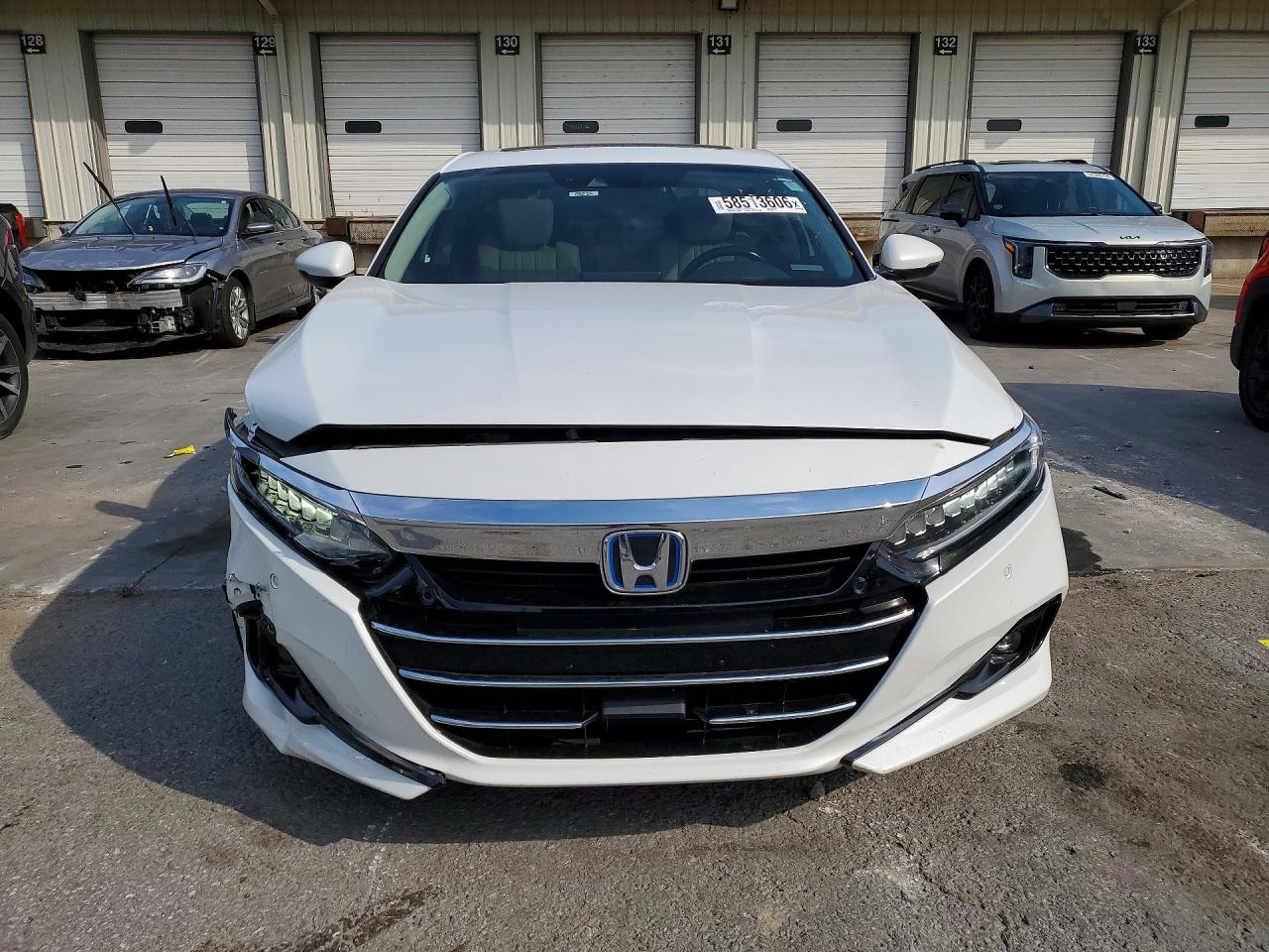 2021 Honda Accord Touring Hybrid Белый vin: 1HGCV3F91MA020054